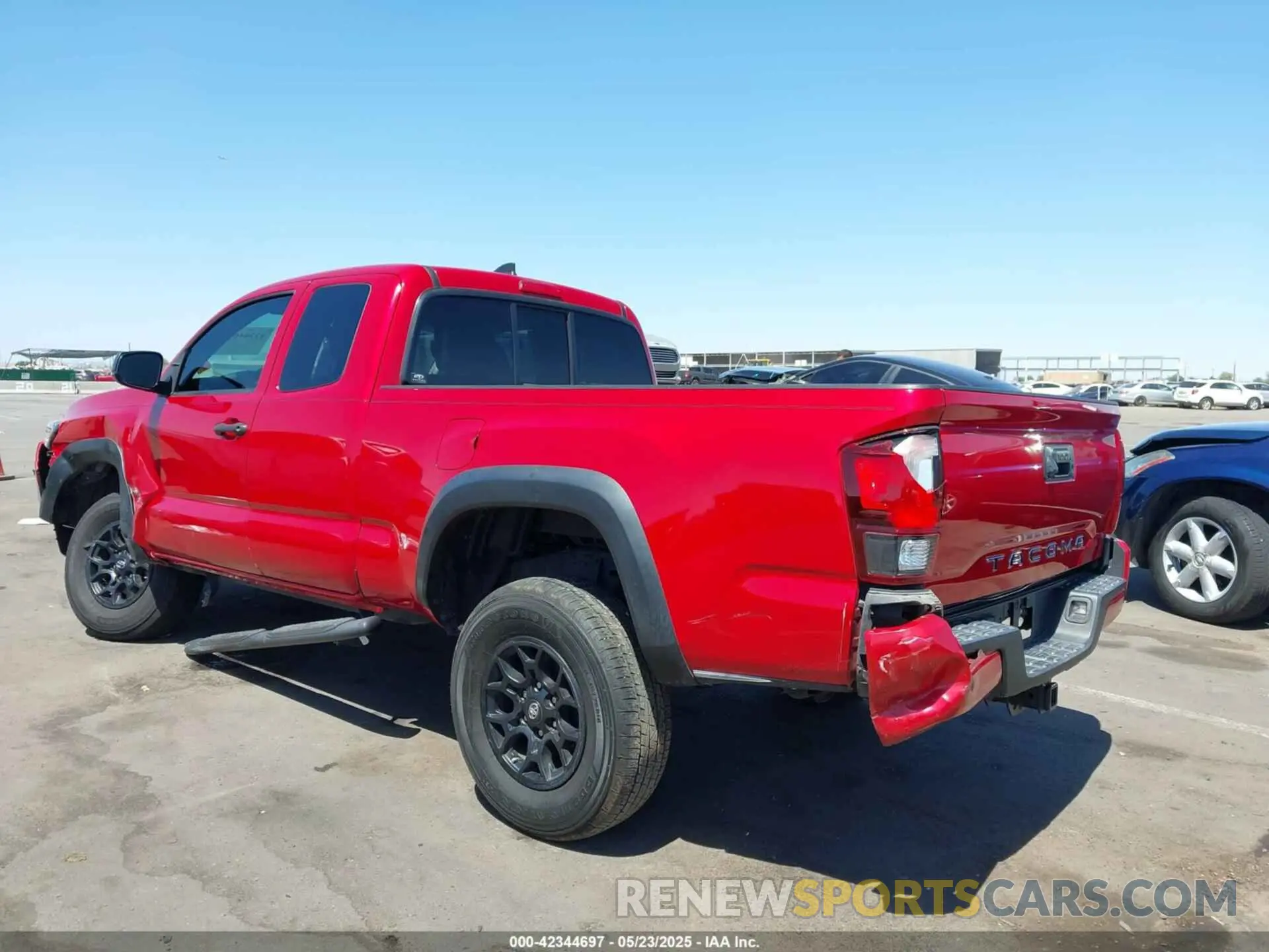 3 Photograph of a damaged car 5TFRZ5CN9KX081124 TOYOTA TACOMA 2019