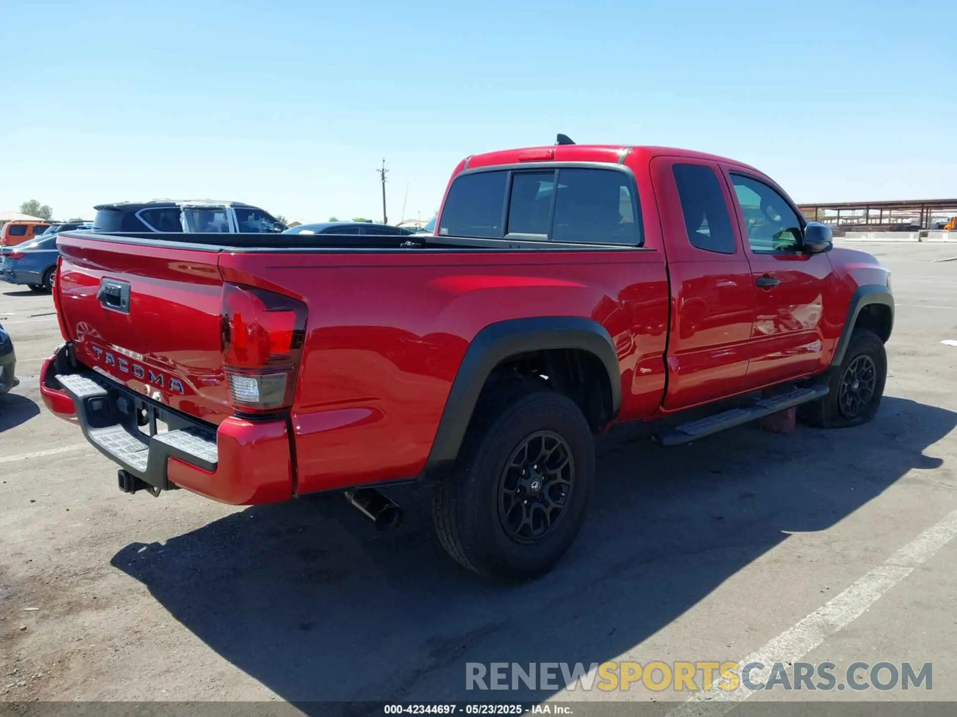 4 Photograph of a damaged car 5TFRZ5CN9KX081124 TOYOTA TACOMA 2019