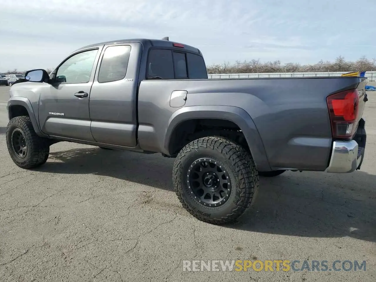 2 Photograph of a damaged car 5TFRZ5CN9KX084007 TOYOTA TACOMA 2019