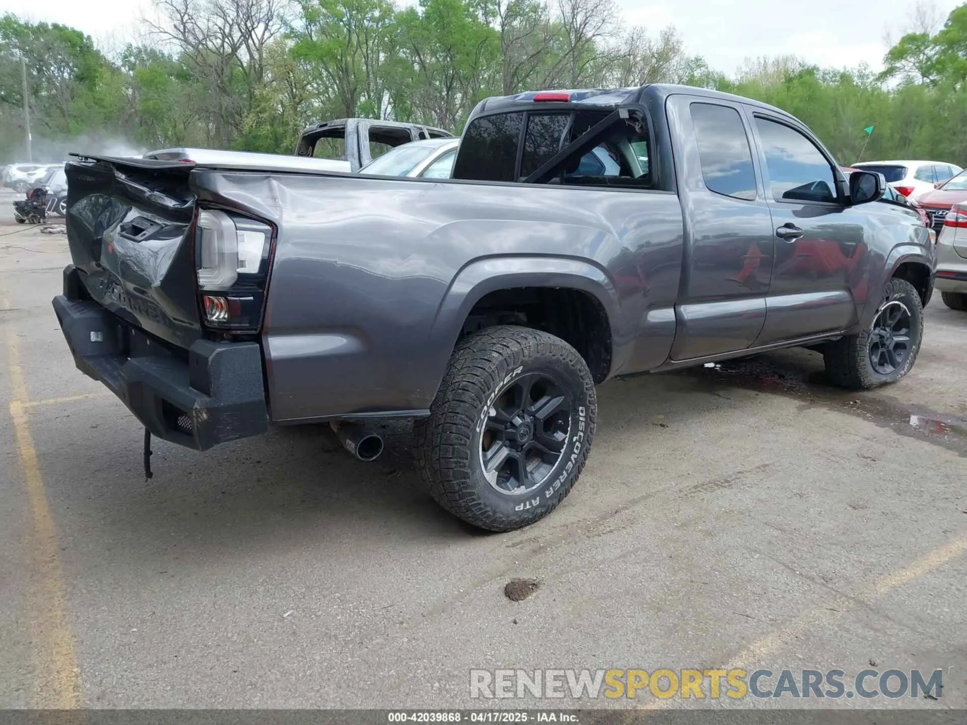 4 Photograph of a damaged car 5TFSX5EN1KX065827 TOYOTA TACOMA 2019
