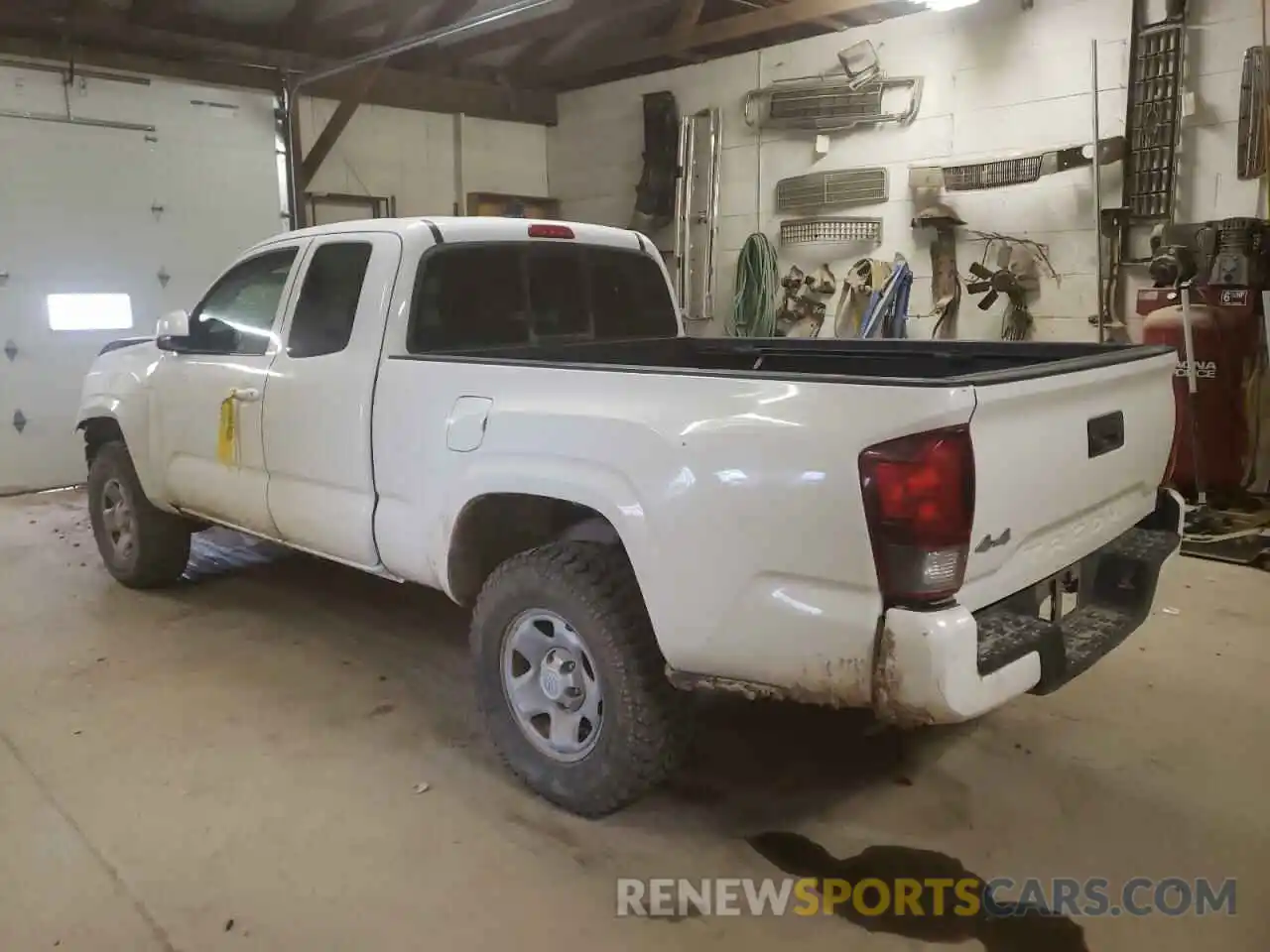 3 Photograph of a damaged car 5TFSX5EN2KX070437 TOYOTA TACOMA 2019