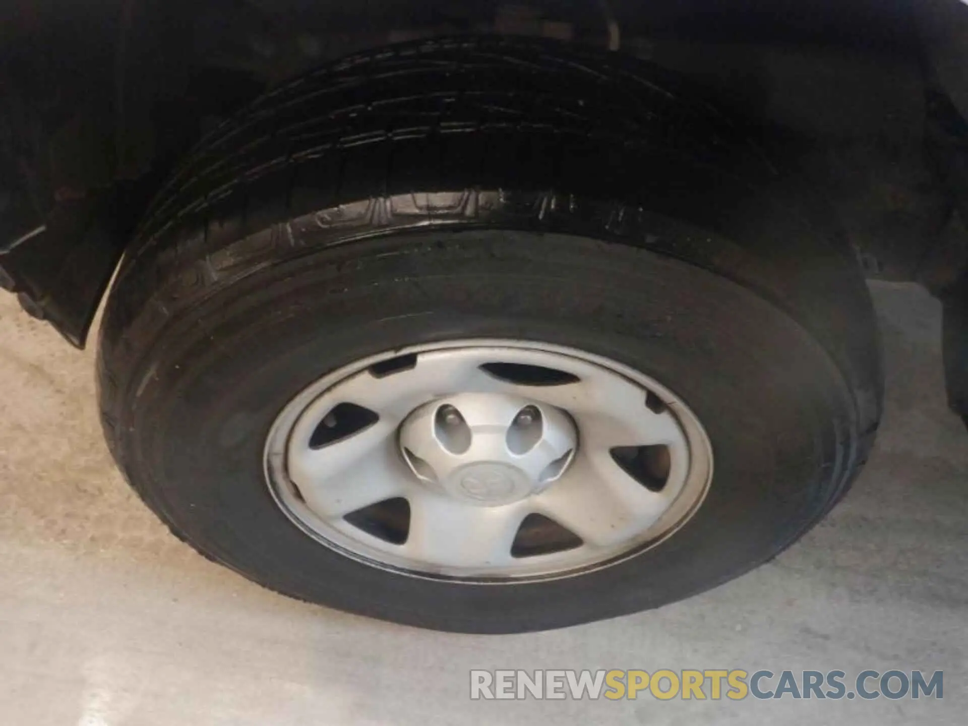12 Photograph of a damaged car 5TFSX5EN3KX064100 TOYOTA TACOMA 2019