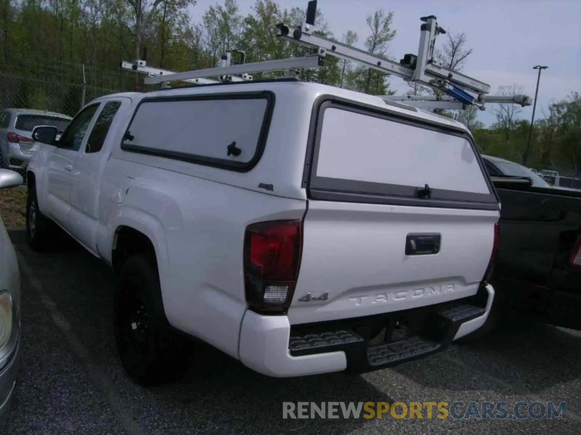 16 Photograph of a damaged car 5TFSX5EN3KX064100 TOYOTA TACOMA 2019