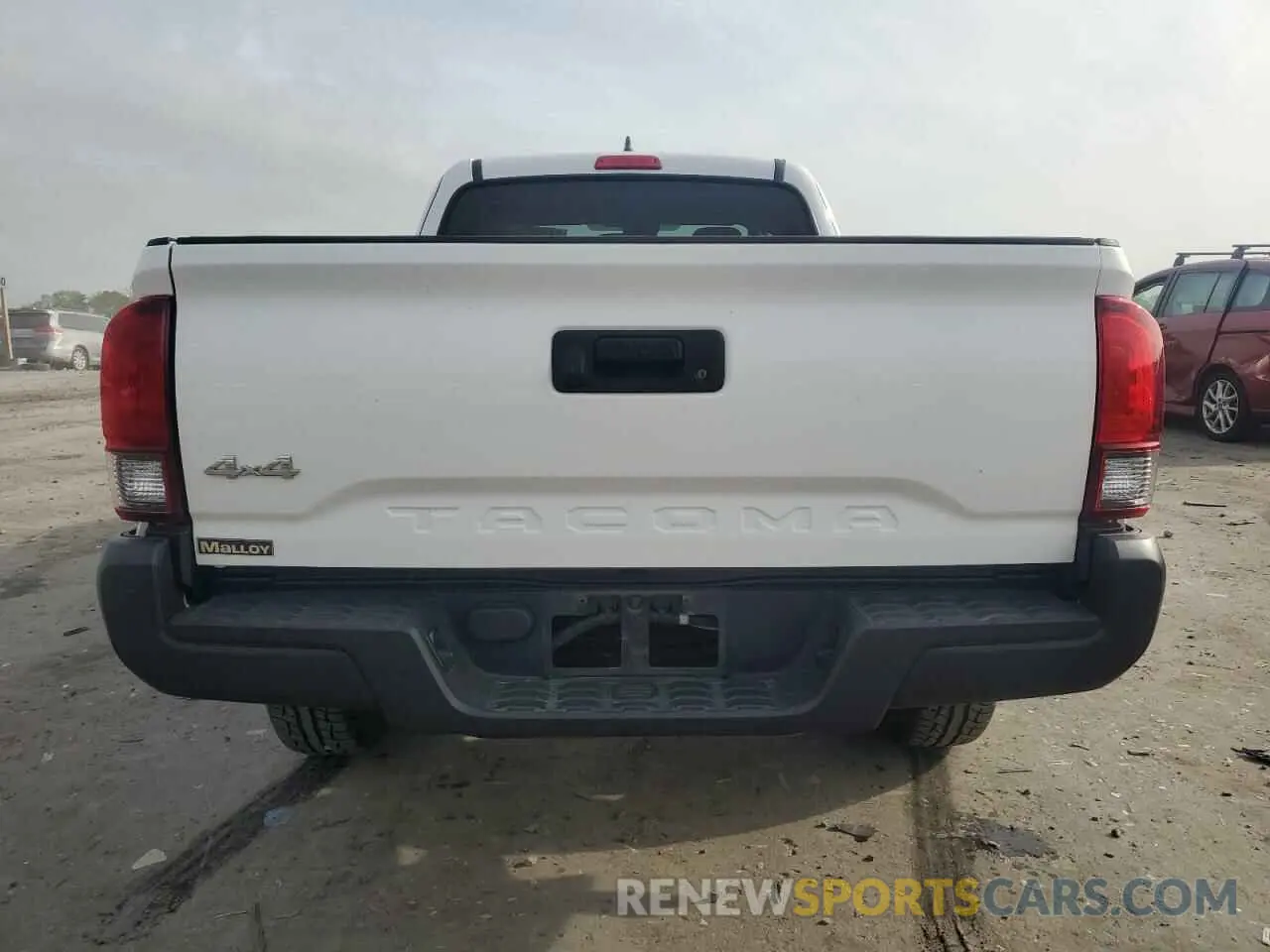 6 Photograph of a damaged car 5TFSX5EN3KX068129 TOYOTA TACOMA 2019