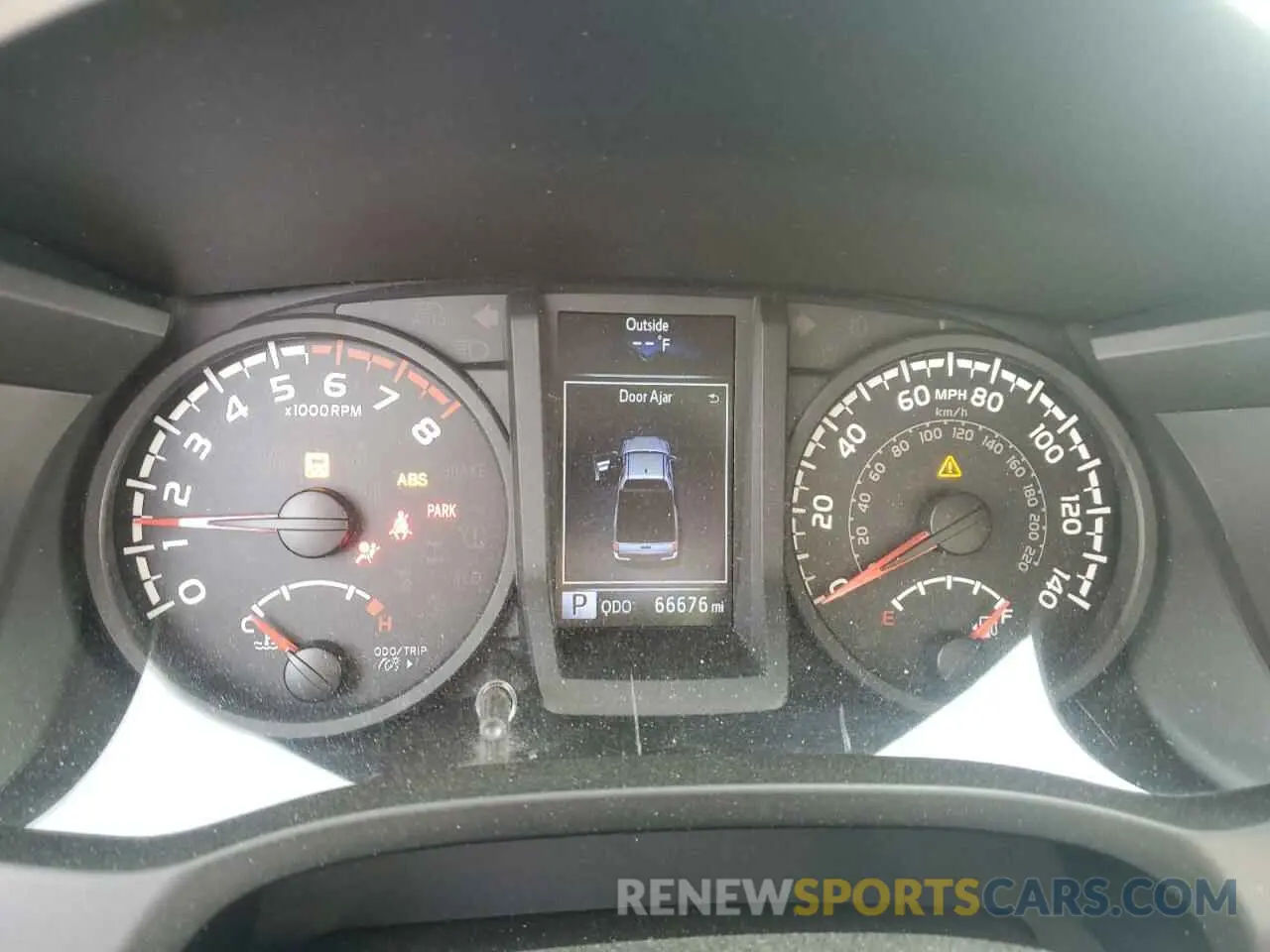 9 Photograph of a damaged car 5TFSX5EN3KX068129 TOYOTA TACOMA 2019