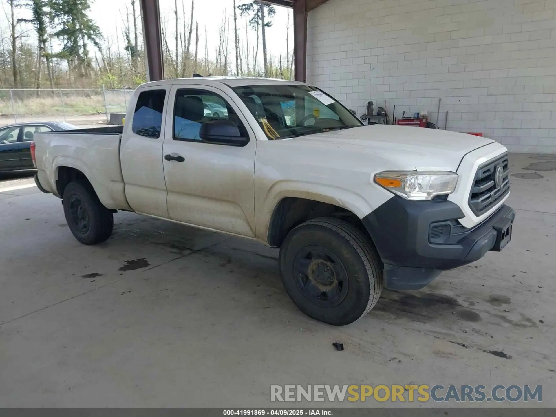 1 Photograph of a damaged car 5TFSX5EN3KX070933 TOYOTA TACOMA 2019
