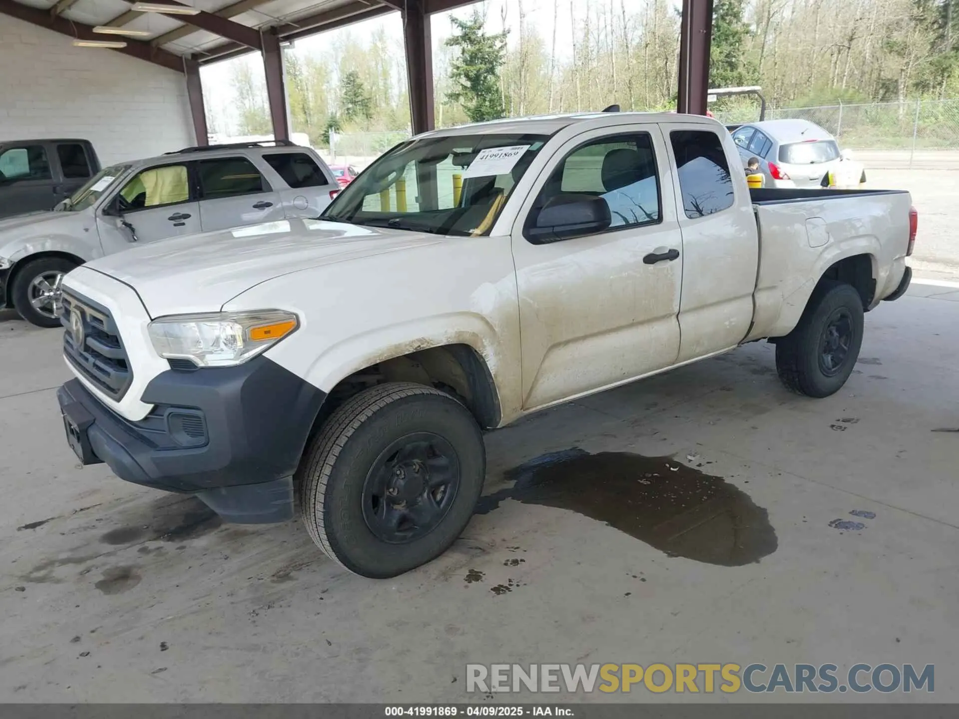 2 Photograph of a damaged car 5TFSX5EN3KX070933 TOYOTA TACOMA 2019