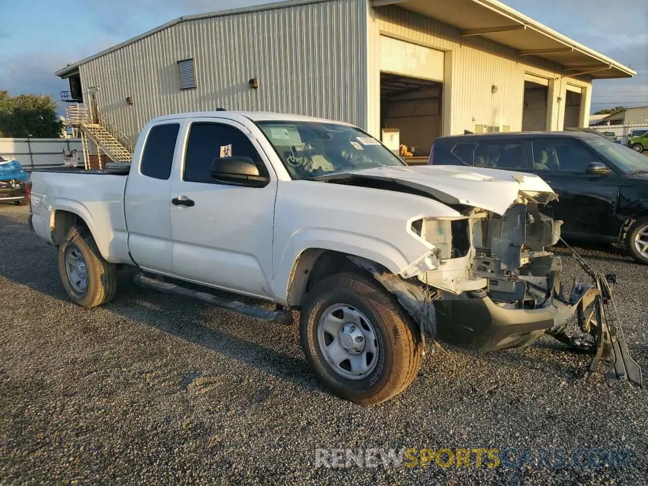 4 Photograph of a damaged car 5TFSX5EN5KX070111 TOYOTA TACOMA 2019