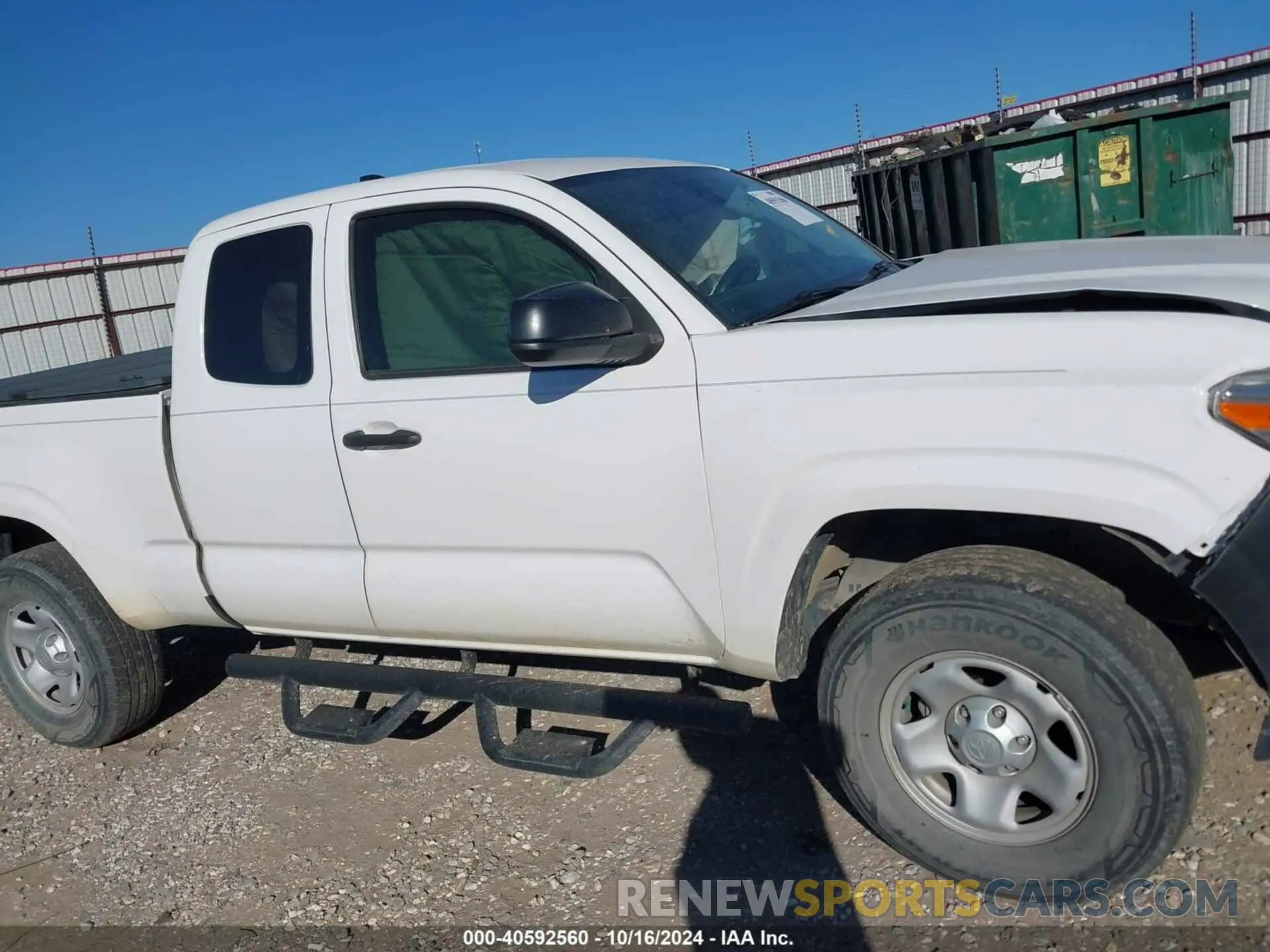 13 Photograph of a damaged car 5TFSX5EN6KX065306 TOYOTA TACOMA 2019