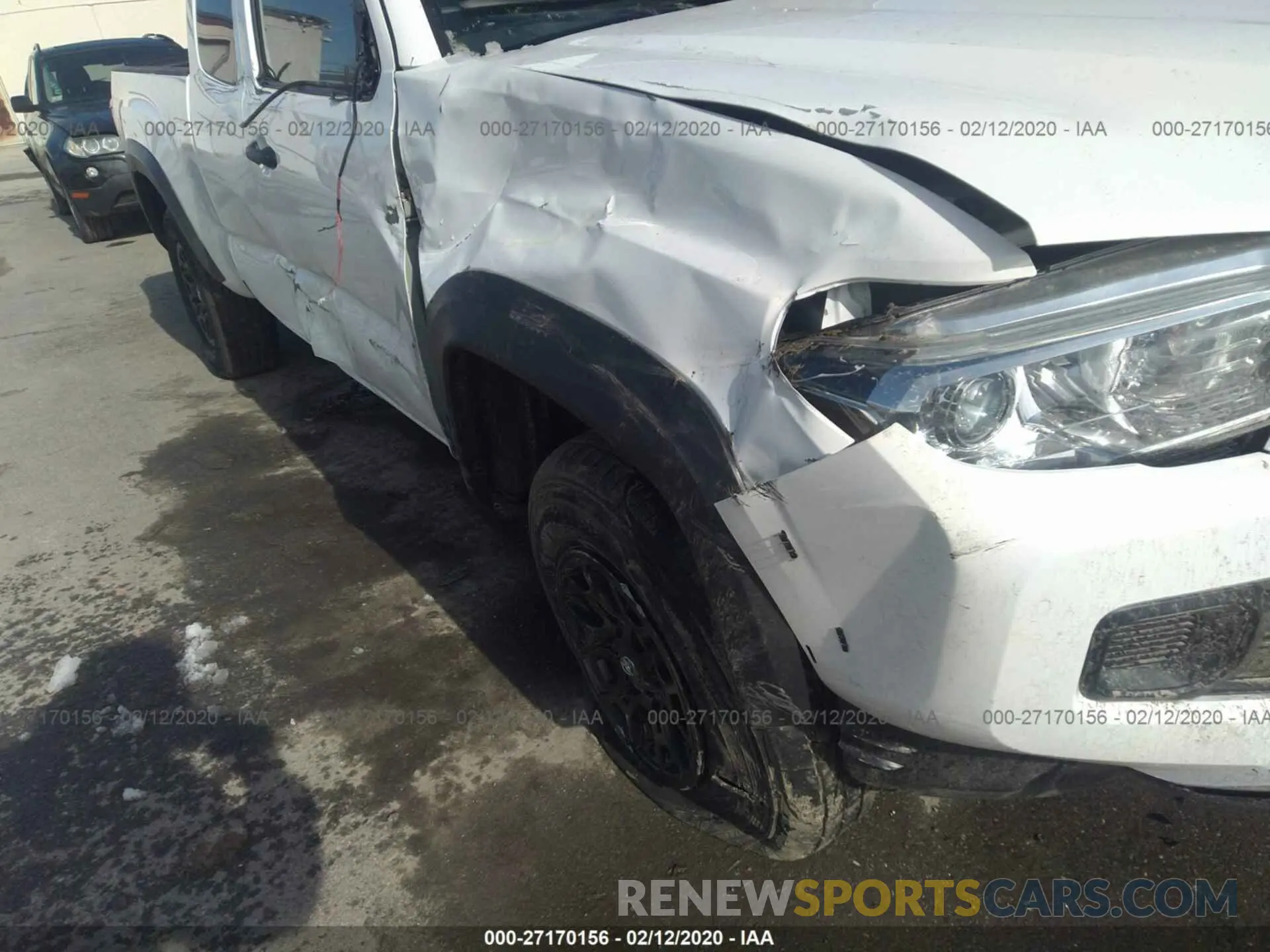 6 Photograph of a damaged car 5TFSX5EN7KX066237 TOYOTA TACOMA 2019