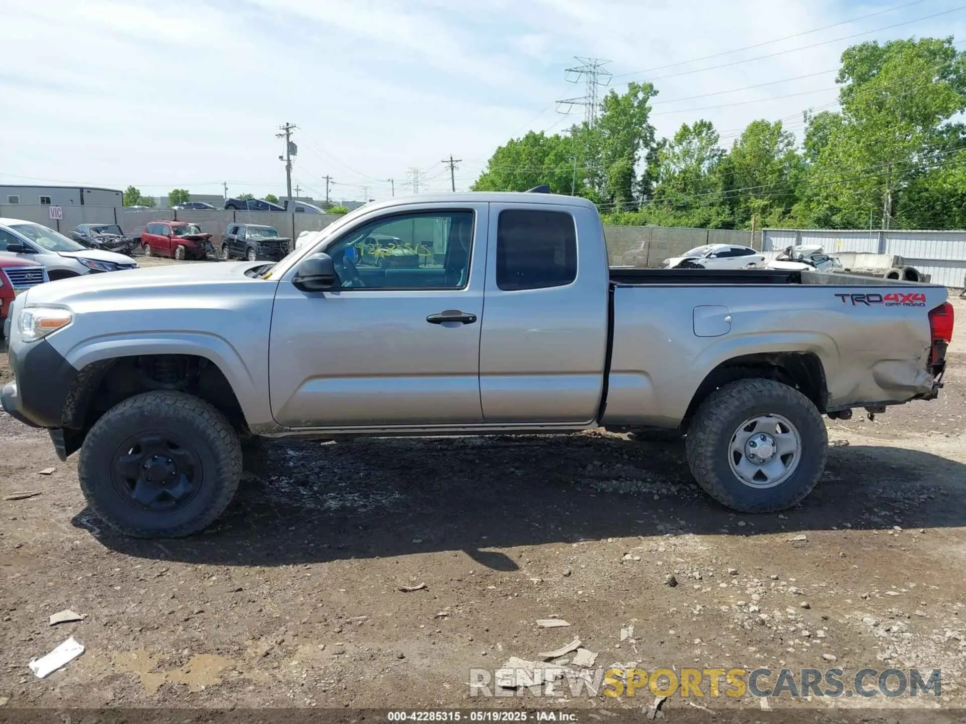 14 Photograph of a damaged car 5TFSX5EN7KX067145 TOYOTA TACOMA 2019