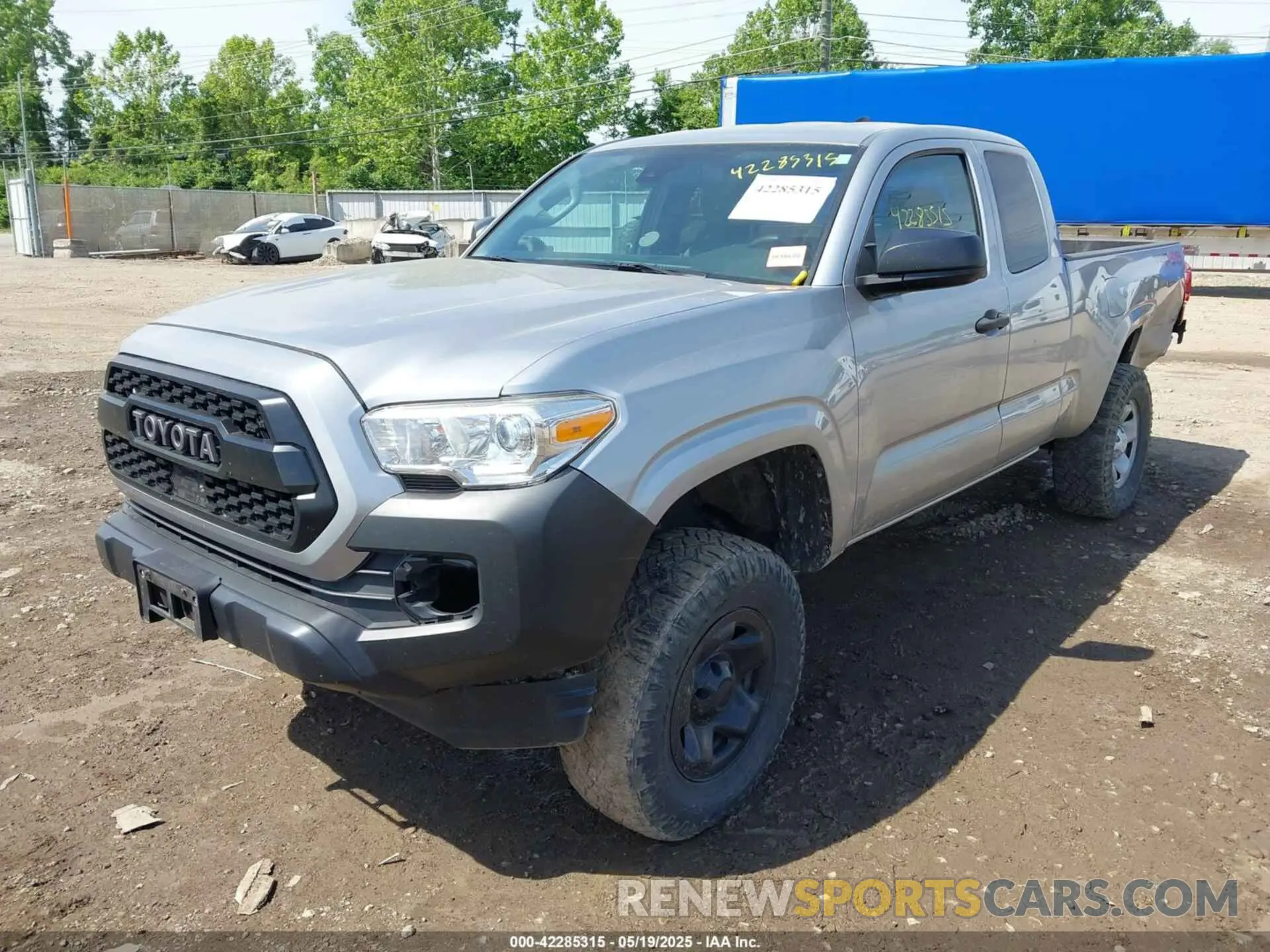 2 Photograph of a damaged car 5TFSX5EN7KX067145 TOYOTA TACOMA 2019