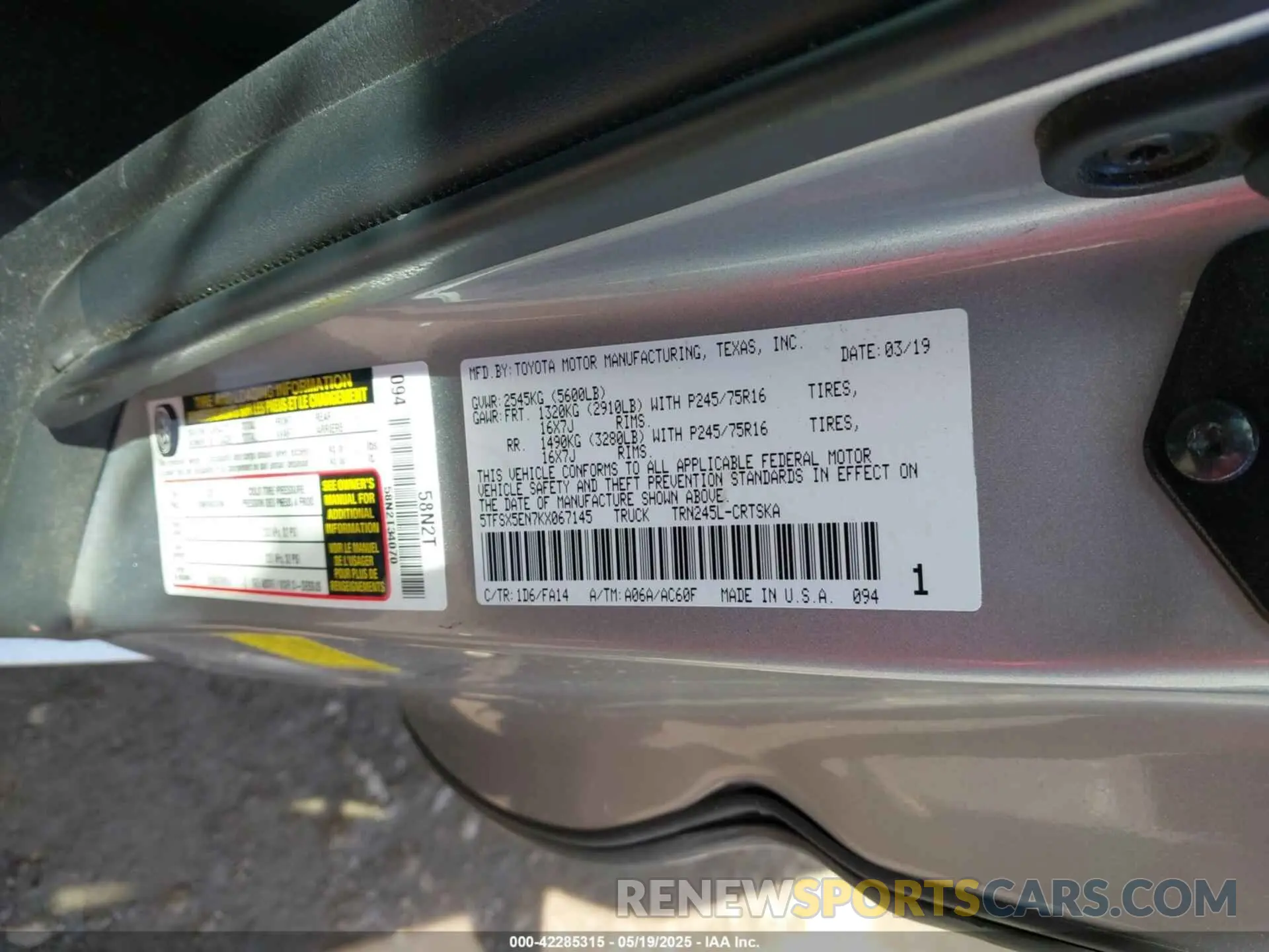 9 Photograph of a damaged car 5TFSX5EN7KX067145 TOYOTA TACOMA 2019