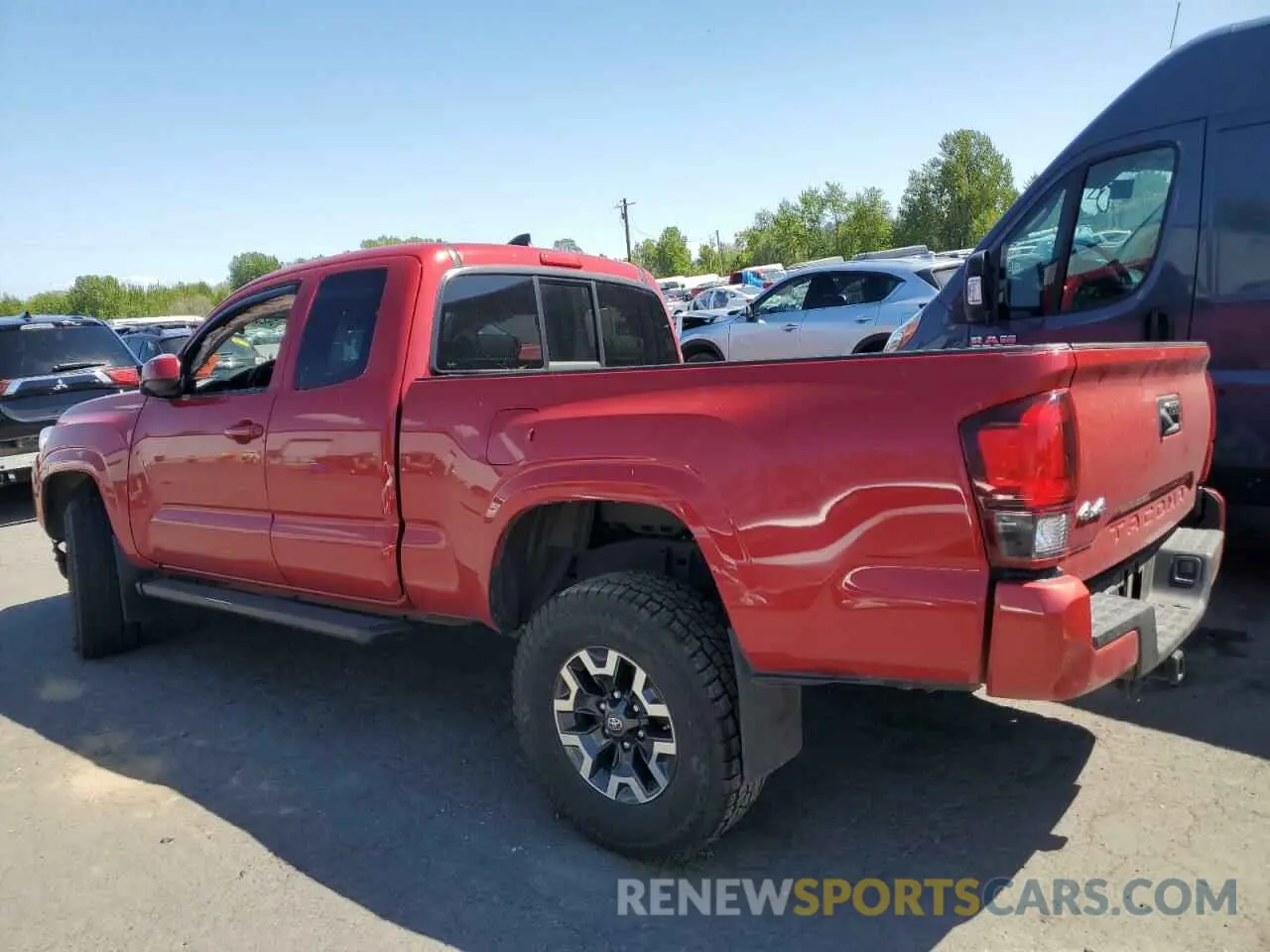2 Photograph of a damaged car 5TFSX5EN8KX065520 TOYOTA TACOMA 2019