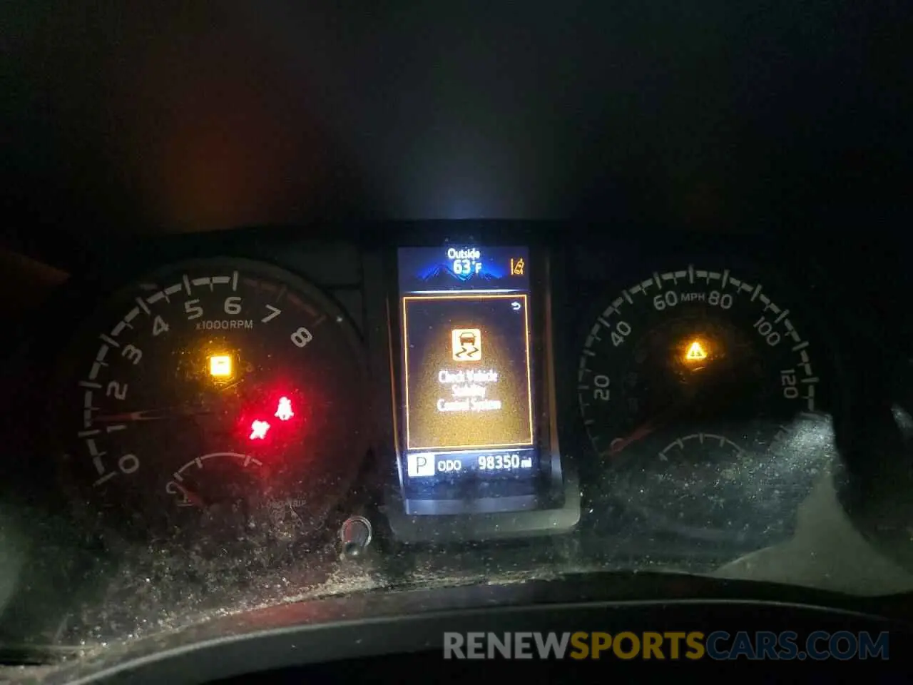 9 Photograph of a damaged car 5TFSZ5AN0KX186851 TOYOTA TACOMA 2019