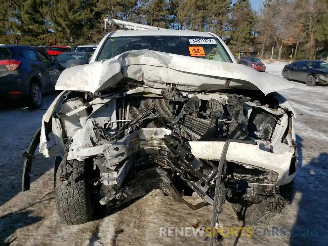 9 Photograph of a damaged car 5TFSZ5AN1KX173168 TOYOTA TACOMA 2019