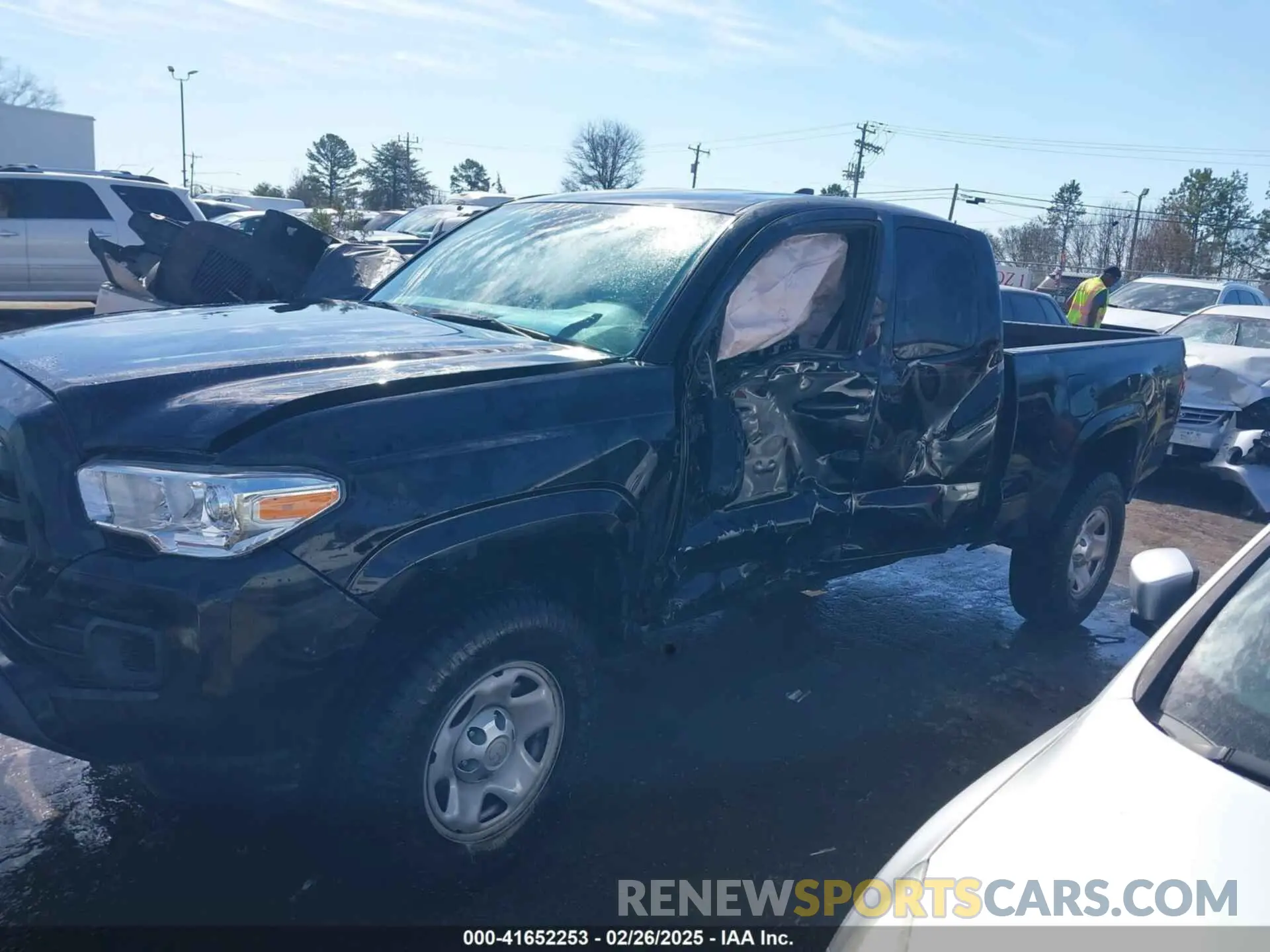 6 Photograph of a damaged car 5TFSZ5AN1KX180802 TOYOTA TACOMA 2019