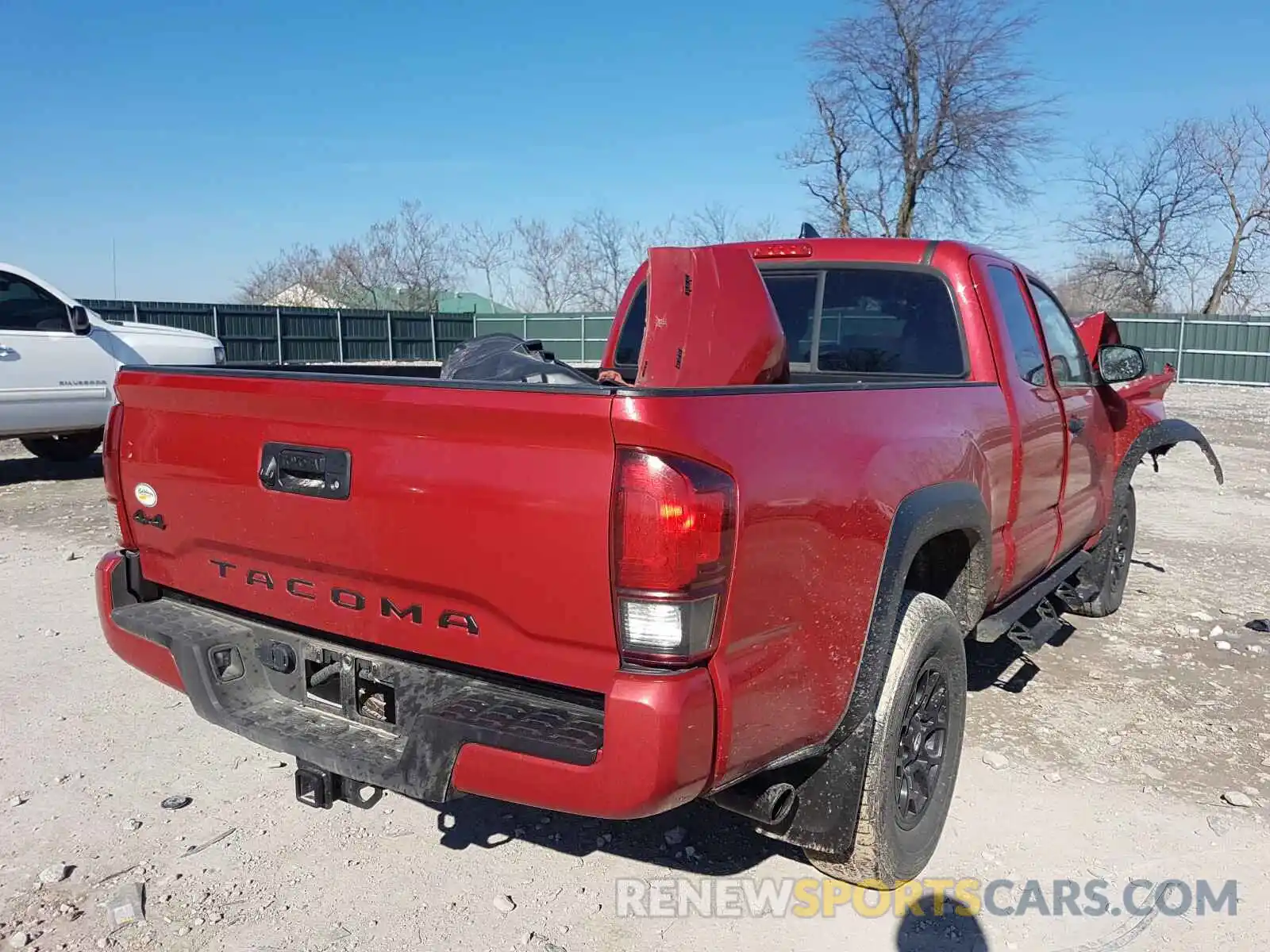 4 Photograph of a damaged car 5TFSZ5AN2KX173664 TOYOTA TACOMA 2019