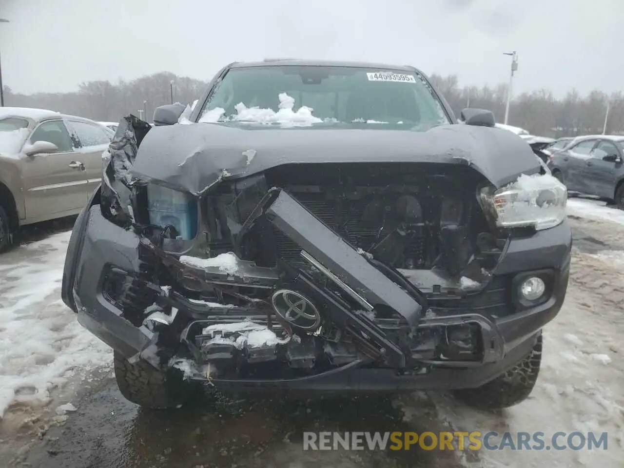 5 Photograph of a damaged car 5TFSZ5AN2KX182865 TOYOTA TACOMA 2019