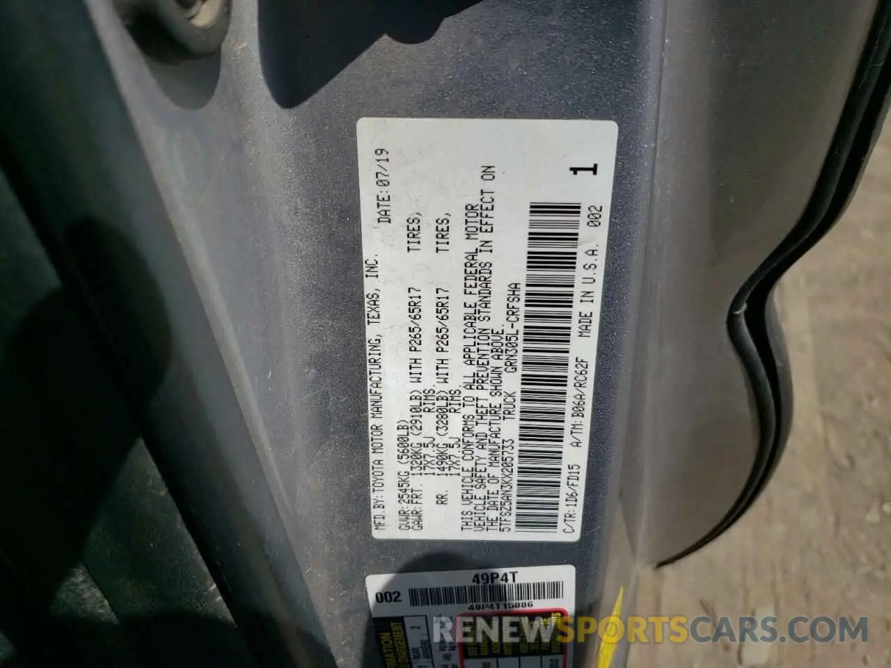 12 Photograph of a damaged car 5TFSZ5AN3KX205733 TOYOTA TACOMA 2019