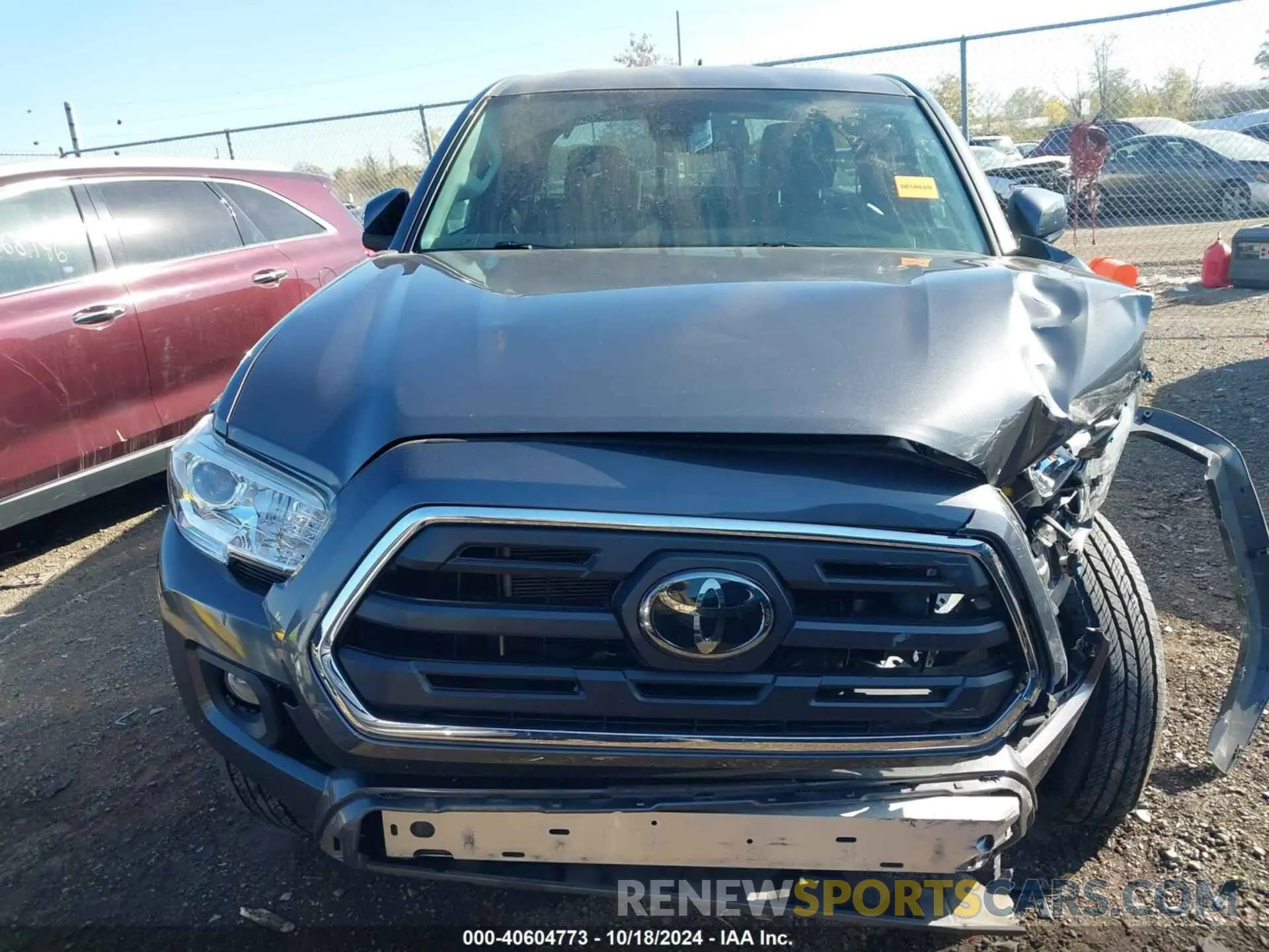 12 Photograph of a damaged car 5TFSZ5AN4KX166439 TOYOTA TACOMA 2019