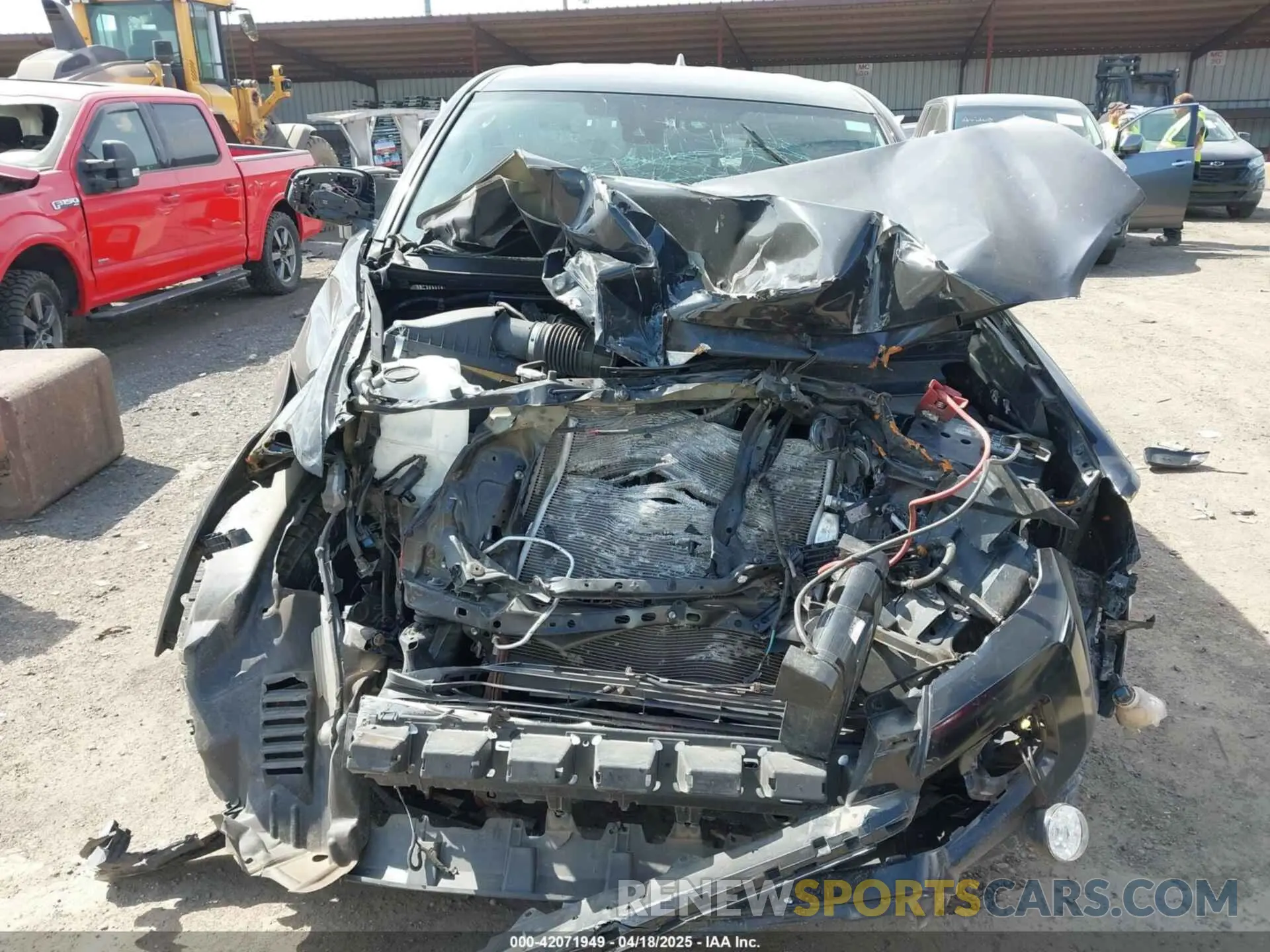6 Photograph of a damaged car 5TFSZ5AN4KX185590 TOYOTA TACOMA 2019