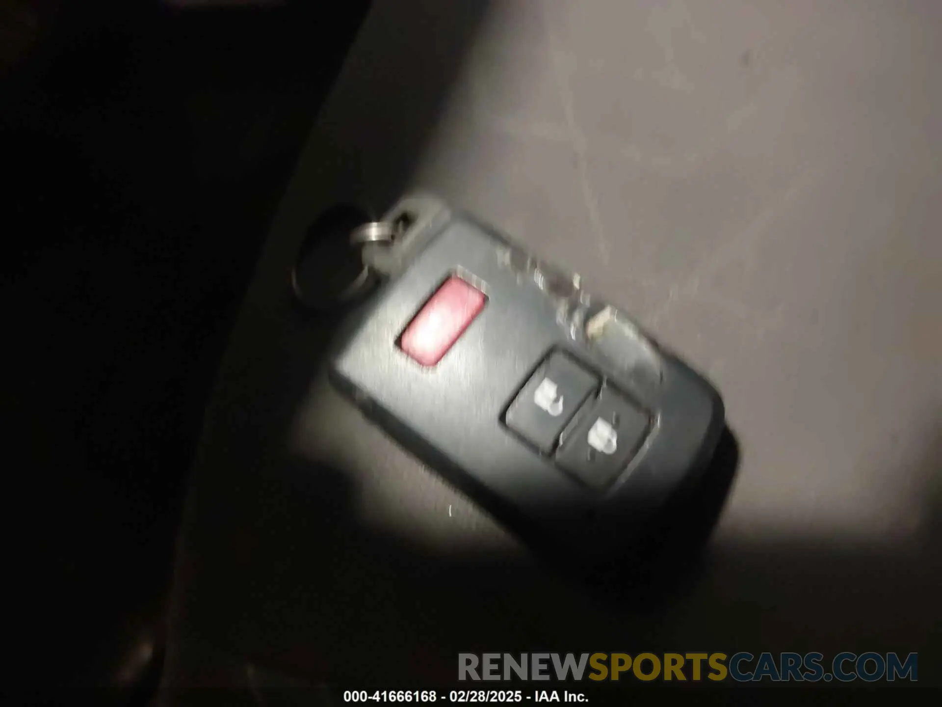 11 Photograph of a damaged car 5TFSZ5AN5KX175795 TOYOTA TACOMA 2019
