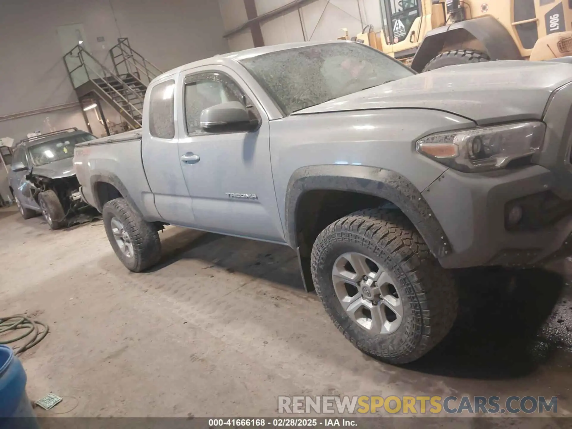 13 Photograph of a damaged car 5TFSZ5AN5KX175795 TOYOTA TACOMA 2019