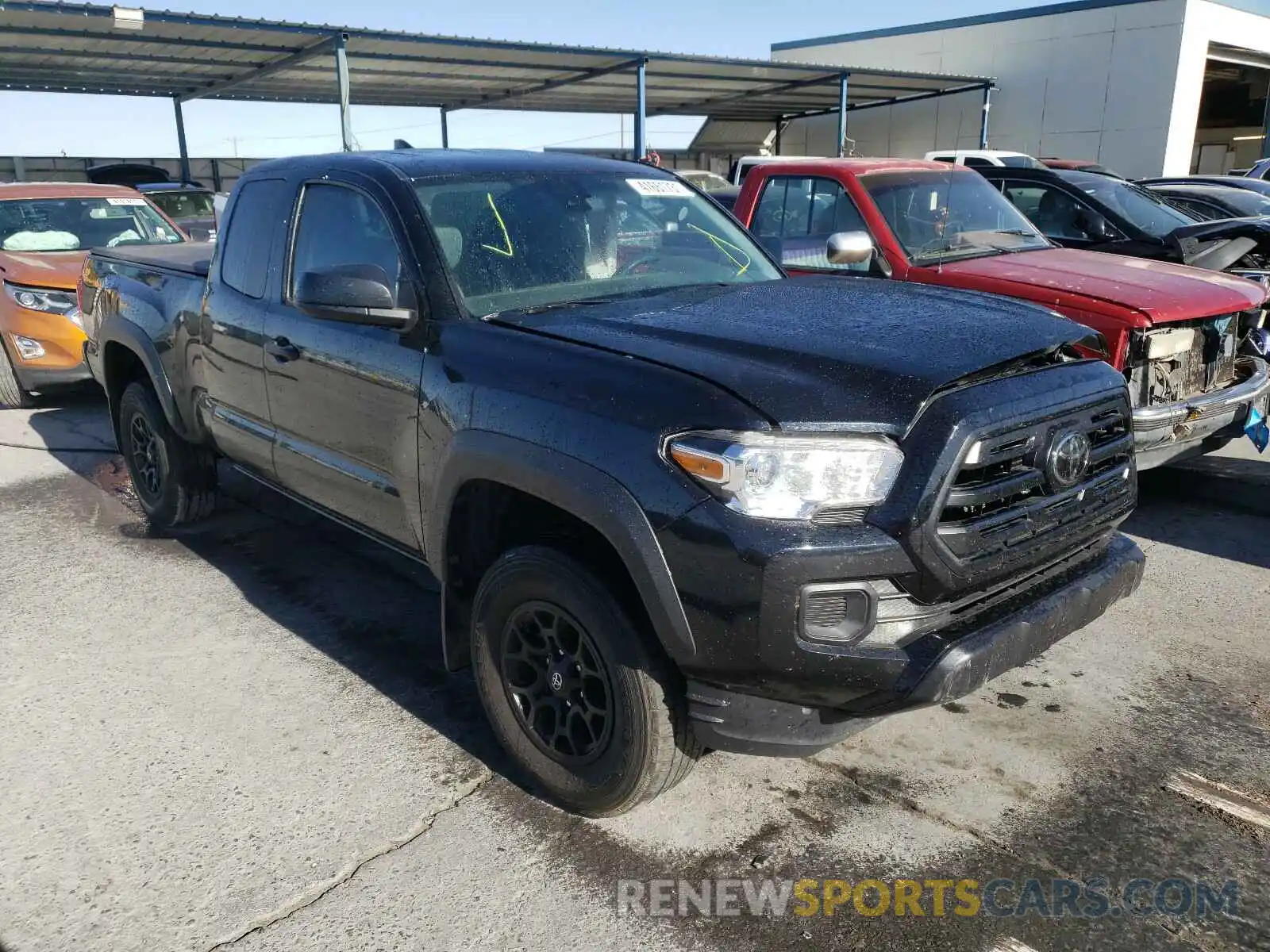 1 Photograph of a damaged car 5TFSZ5AN5KX178700 TOYOTA TACOMA 2019