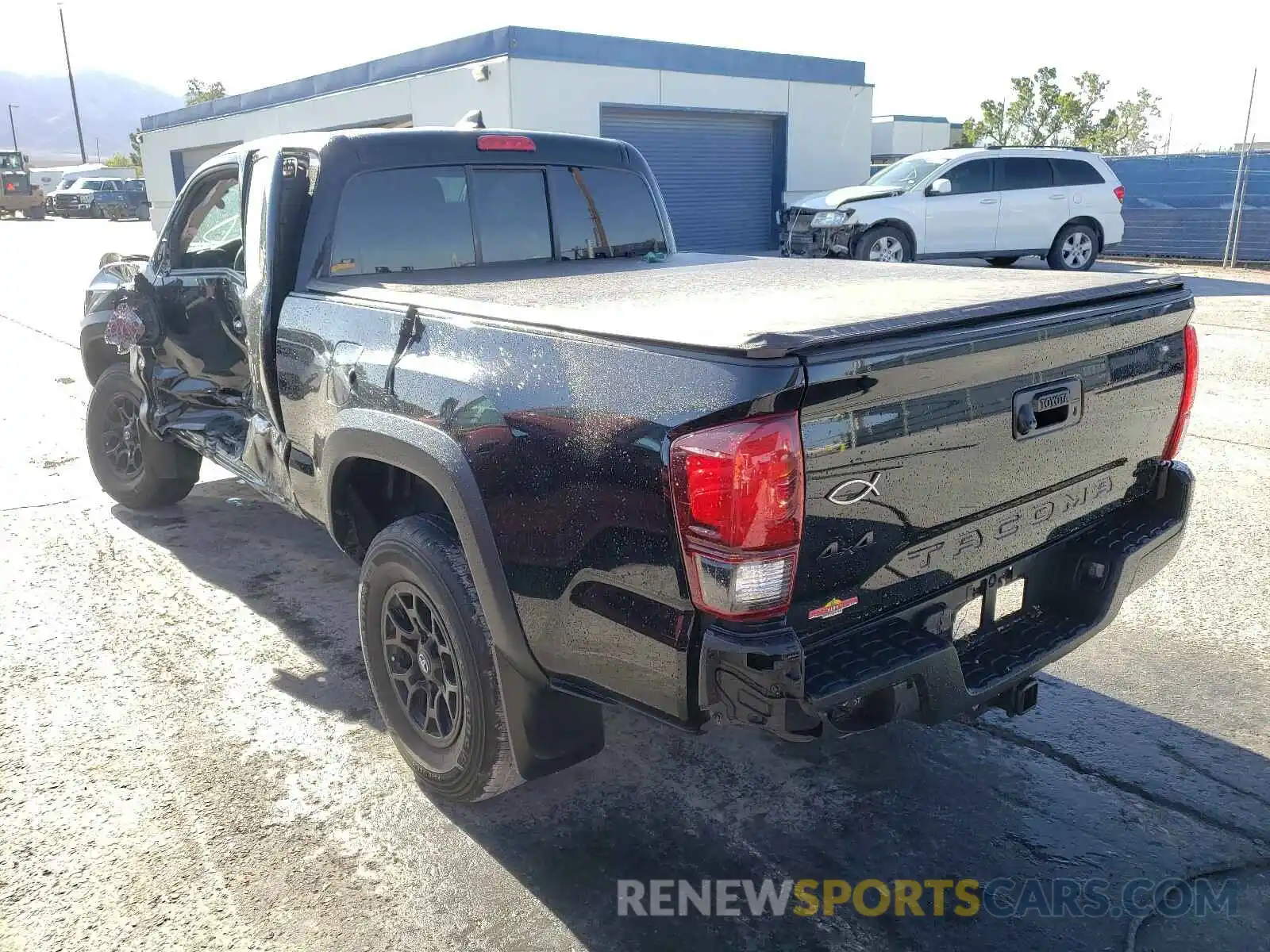 3 Photograph of a damaged car 5TFSZ5AN5KX178700 TOYOTA TACOMA 2019