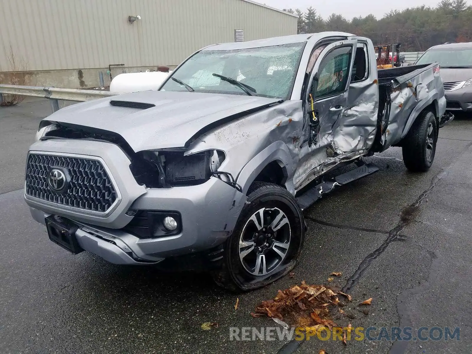 2 Photograph of a damaged car 5TFSZ5AN6KX167656 TOYOTA TACOMA 2019
