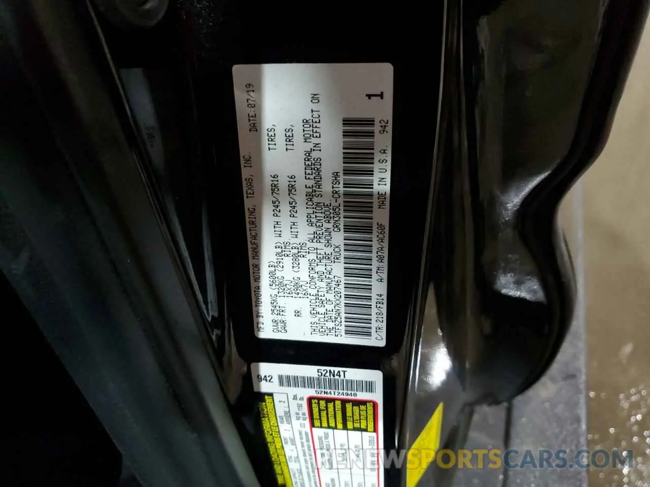 12 Photograph of a damaged car 5TFSZ5AN7KX207467 TOYOTA TACOMA 2019