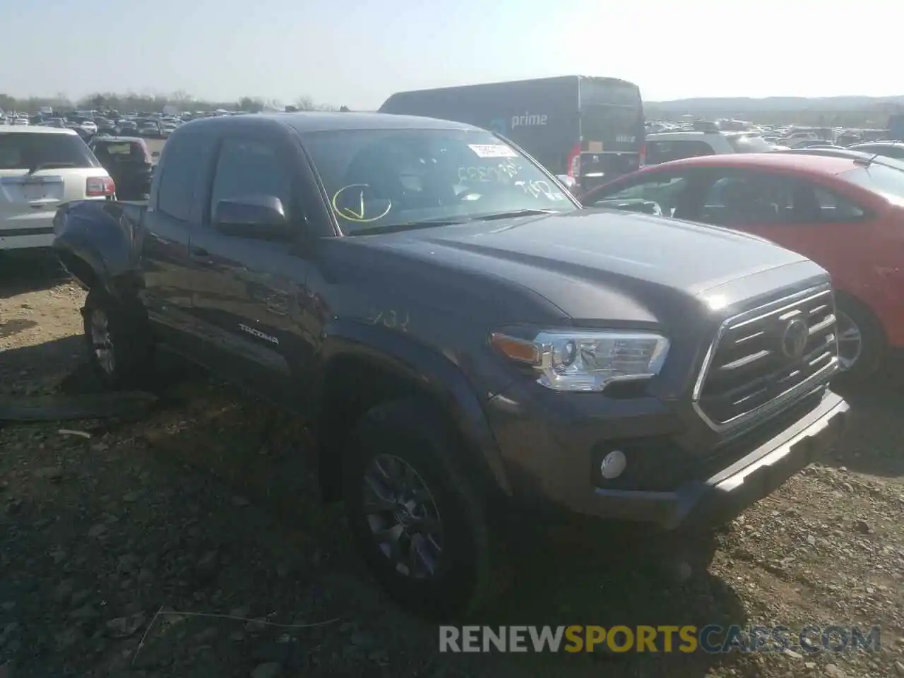 1 Photograph of a damaged car 5TFSZ5AN8KX178108 TOYOTA TACOMA 2019