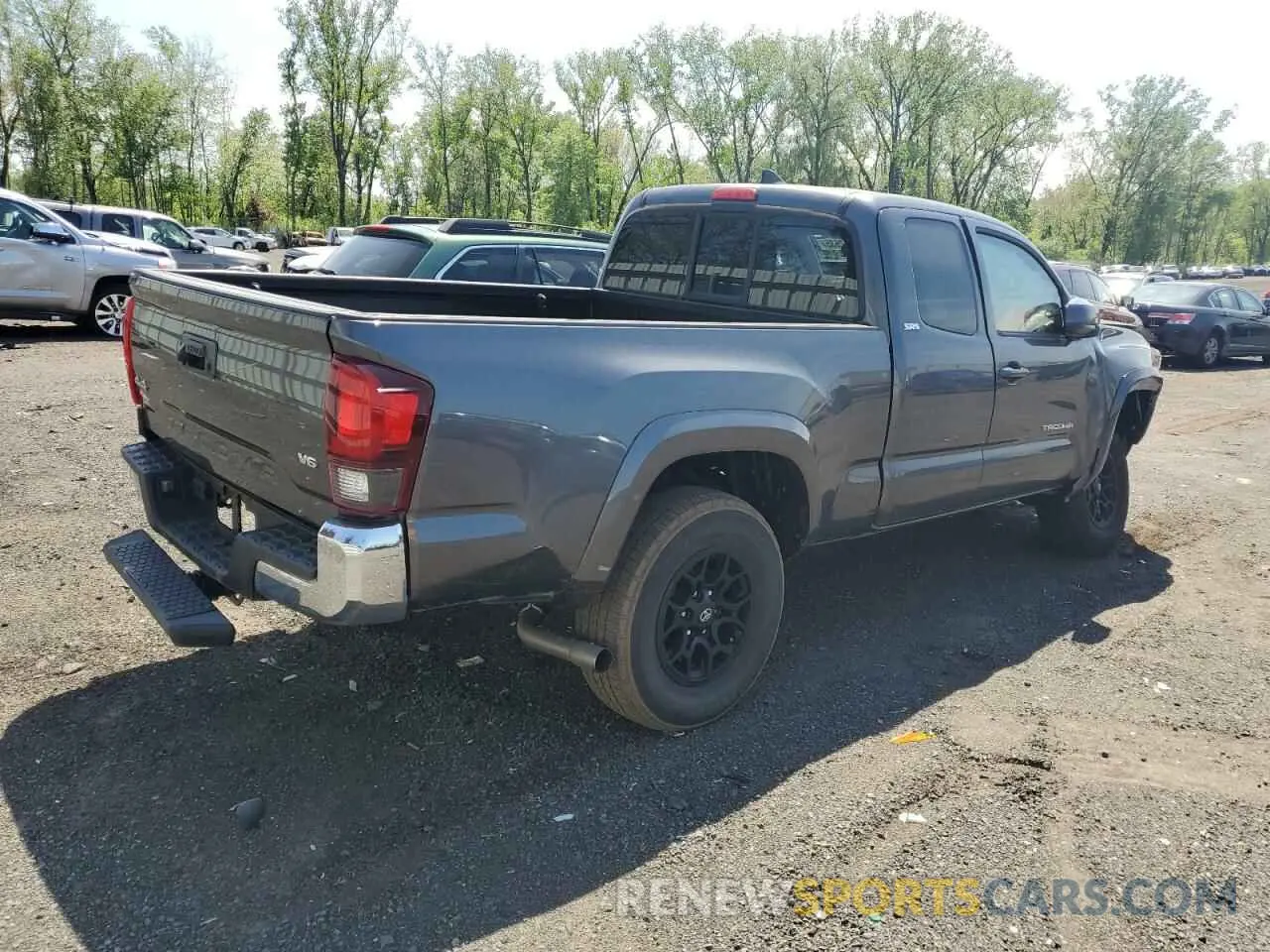 3 Photograph of a damaged car 5TFSZ5AN8KX209180 TOYOTA TACOMA 2019