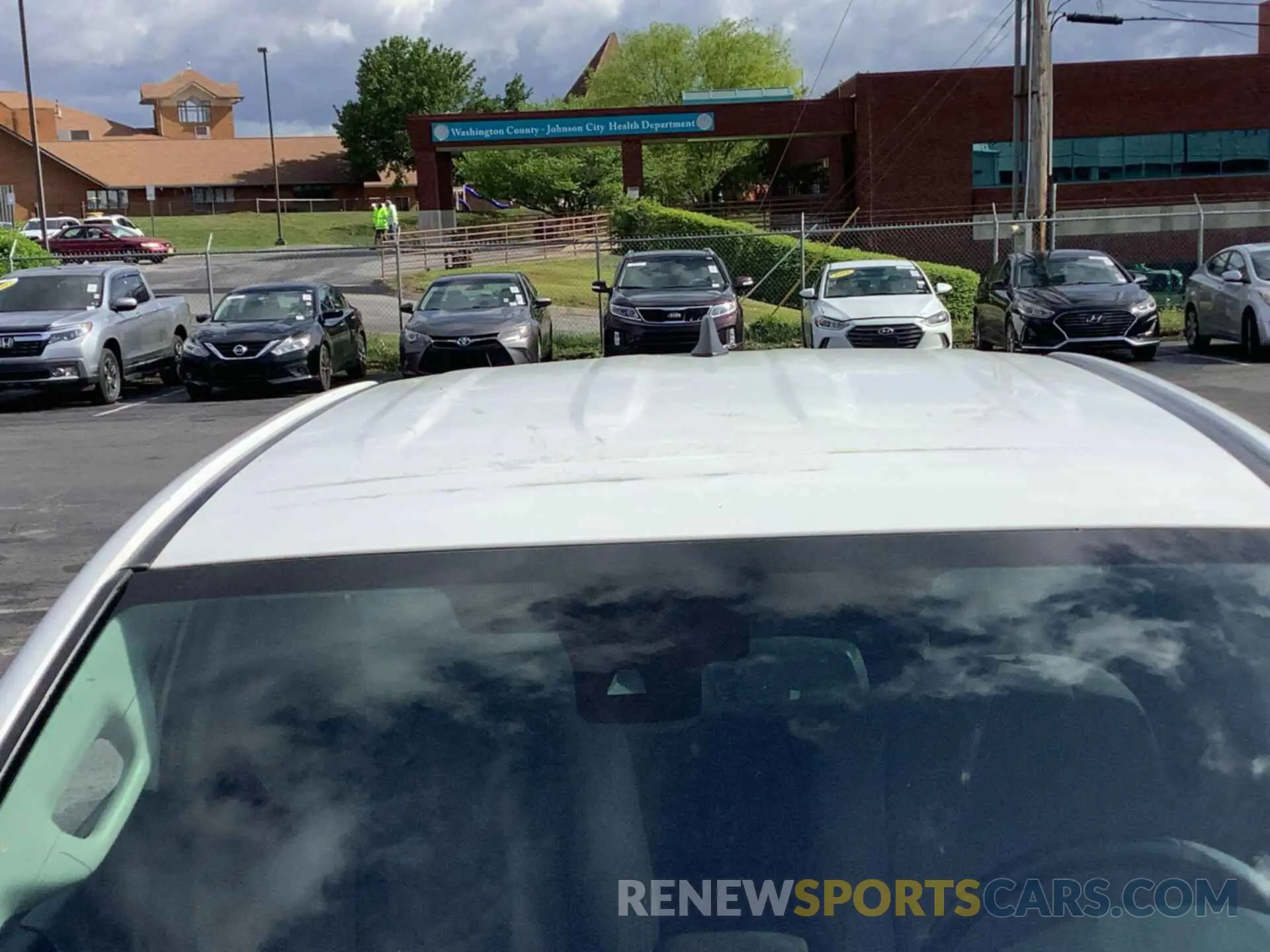 2 Photograph of a damaged car 5TFSZ5AN9KX200181 TOYOTA TACOMA 2019