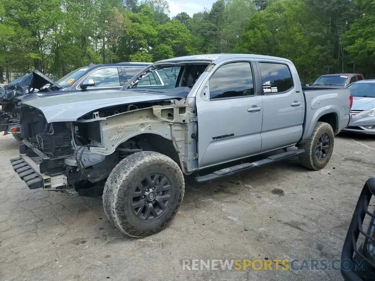 1 Photograph of a damaged car 3TMAZ5CN0LM117206 TOYOTA TACOMA 2020