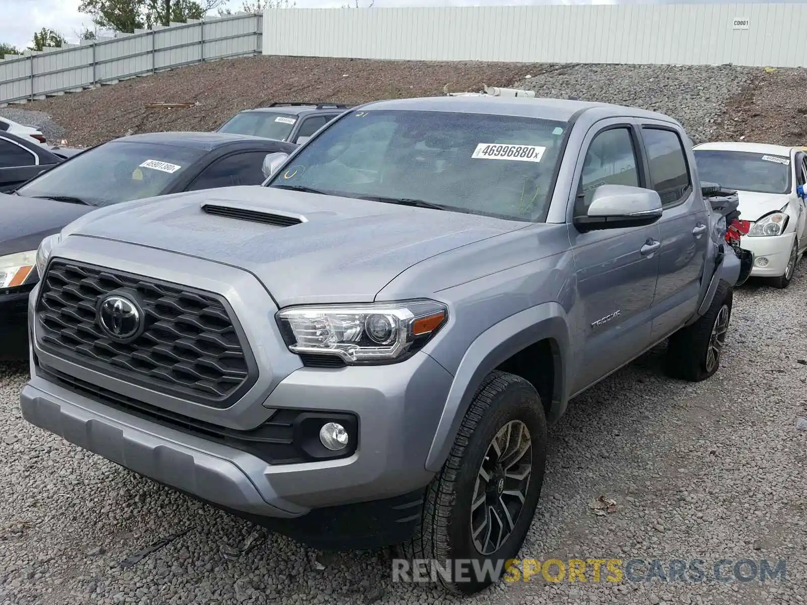 2 Photograph of a damaged car 3TMAZ5CN0LM123104 TOYOTA TACOMA 2020