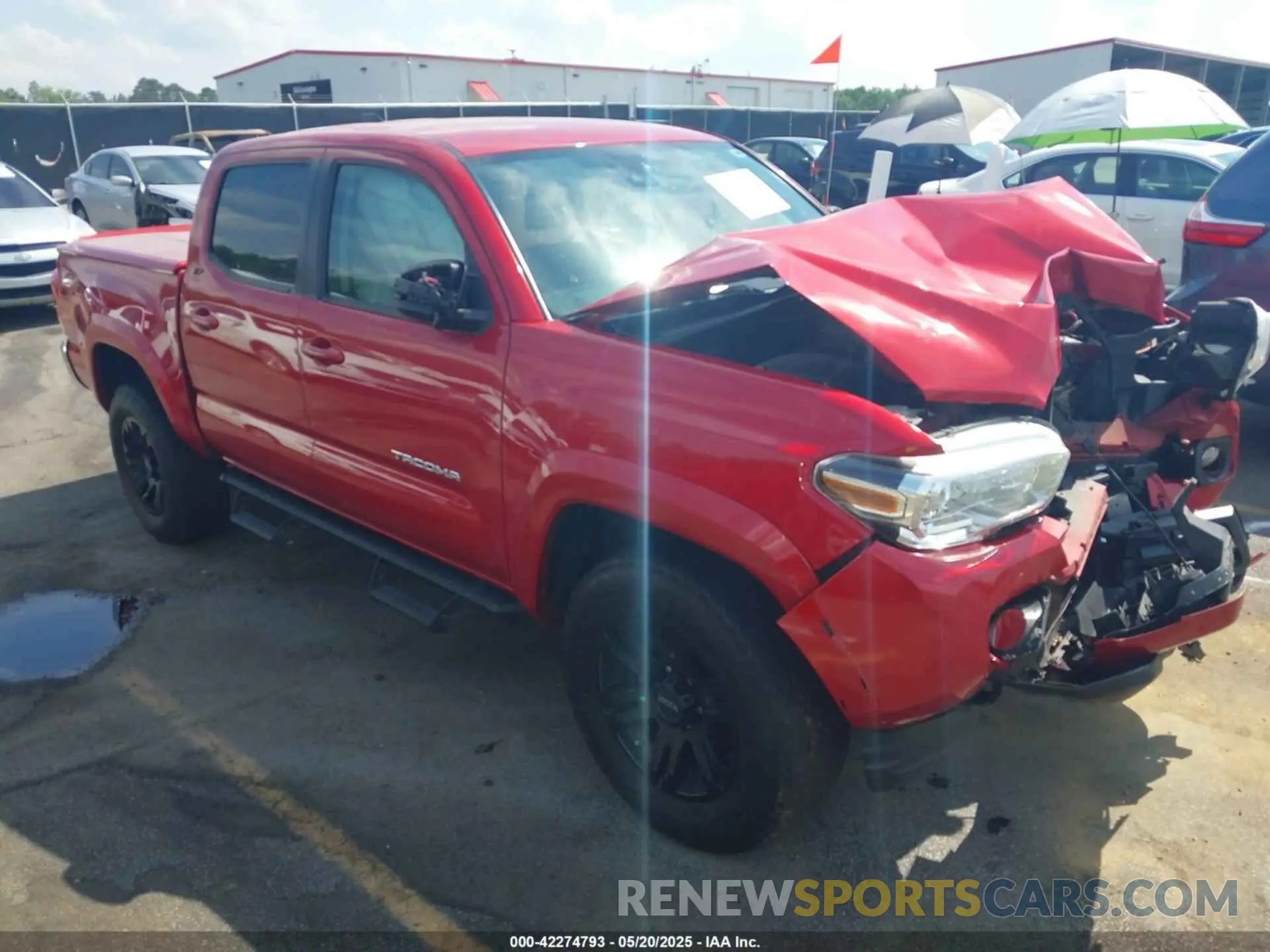 1 Photograph of a damaged car 3TMAZ5CN0LM125435 TOYOTA TACOMA 2020