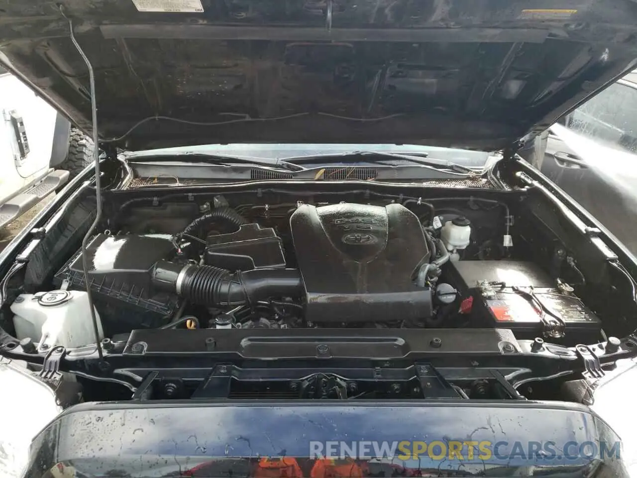 7 Photograph of a damaged car 3TMAZ5CN1LM115285 TOYOTA TACOMA 2020