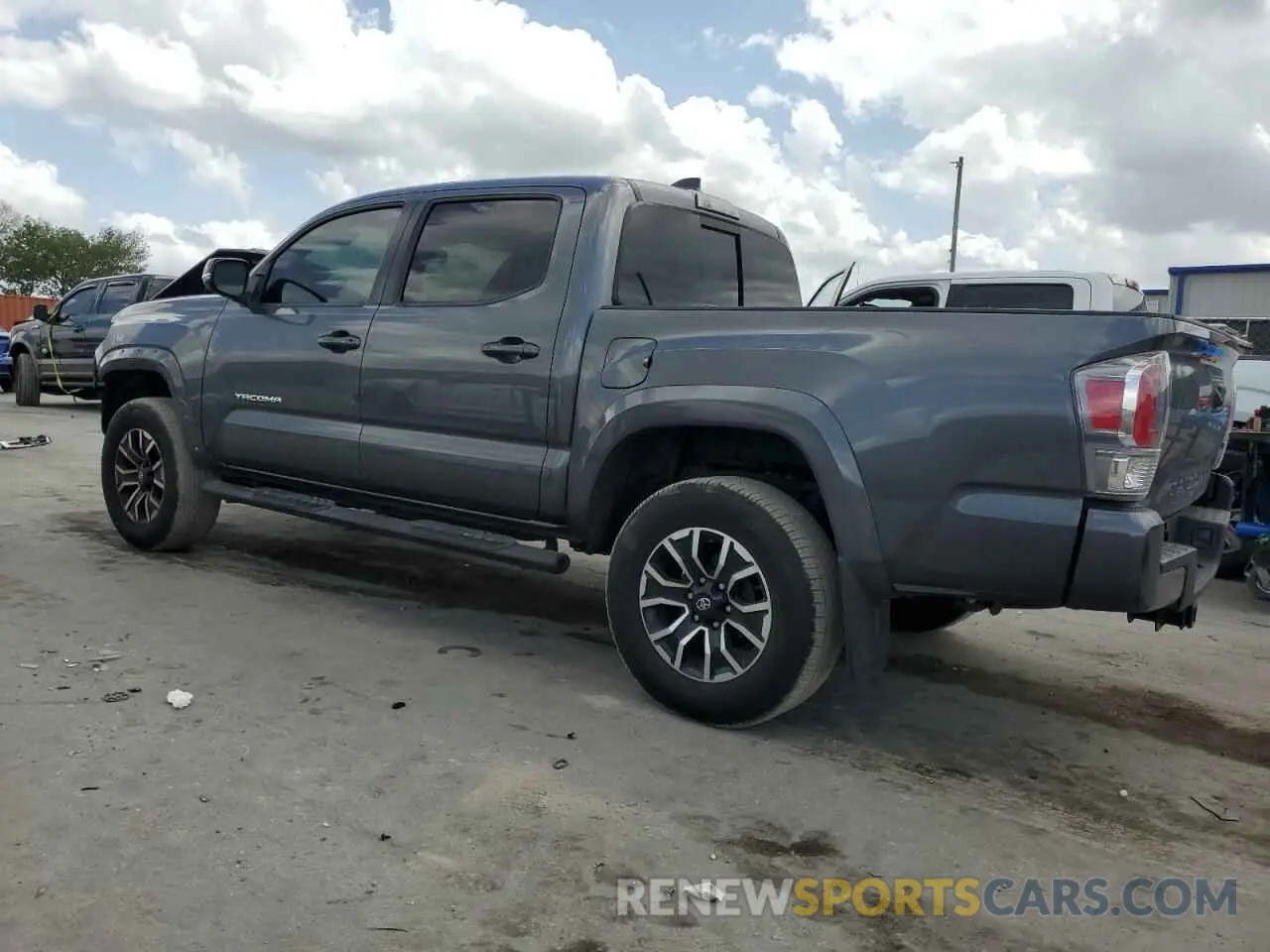 2 Photograph of a damaged car 3TMAZ5CN1LM128960 TOYOTA TACOMA 2020
