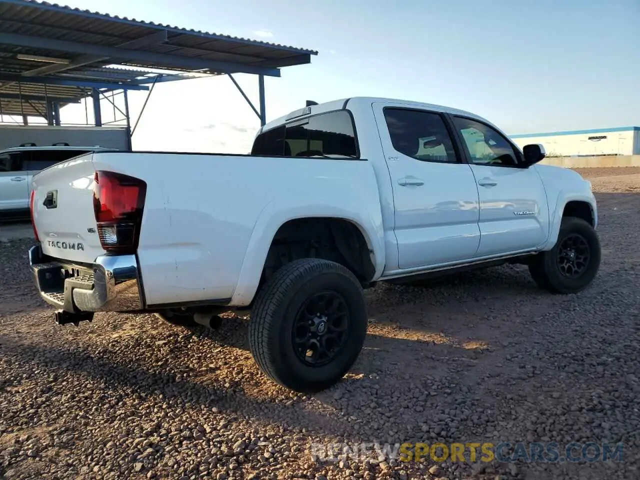 3 Photograph of a damaged car 3TMAZ5CN2LM115831 TOYOTA TACOMA 2020