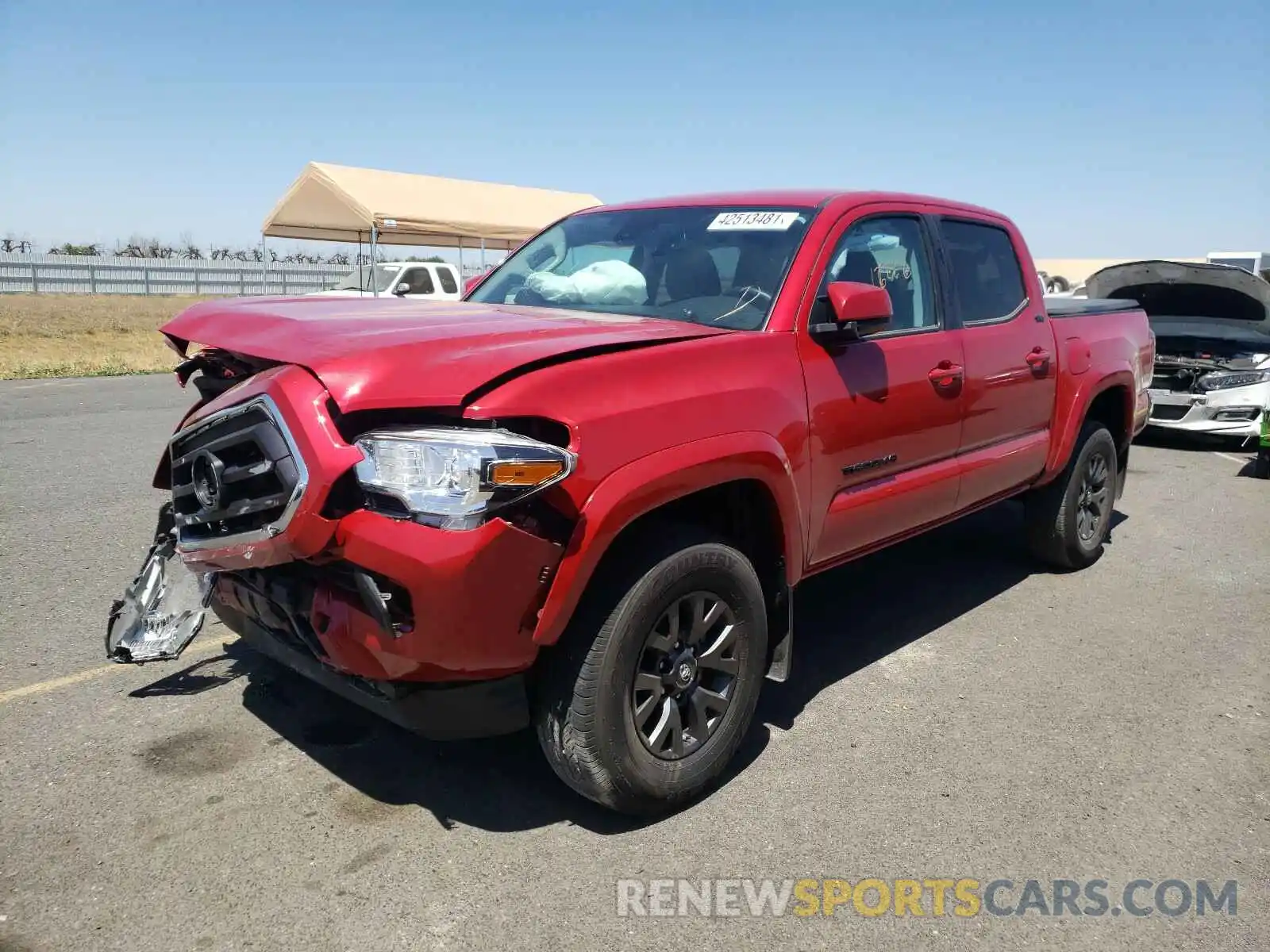 2 Photograph of a damaged car 3TMAZ5CN2LM127381 TOYOTA TACOMA 2020