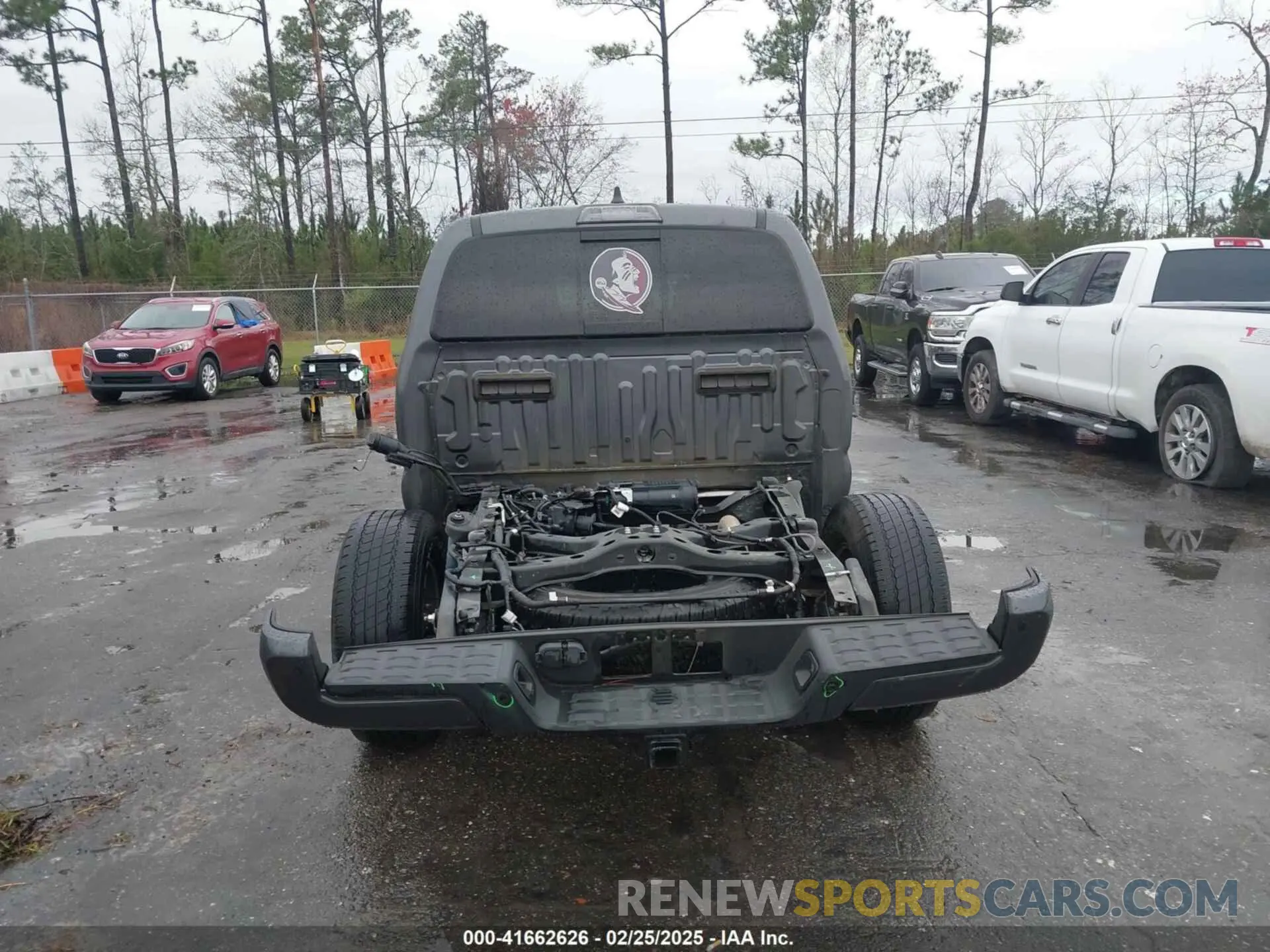 16 Photograph of a damaged car 3TMAZ5CN3LM124599 TOYOTA TACOMA 2020