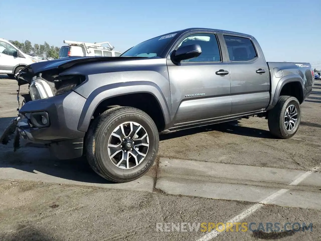 1 Photograph of a damaged car 3TMAZ5CN3LM125381 TOYOTA TACOMA 2020