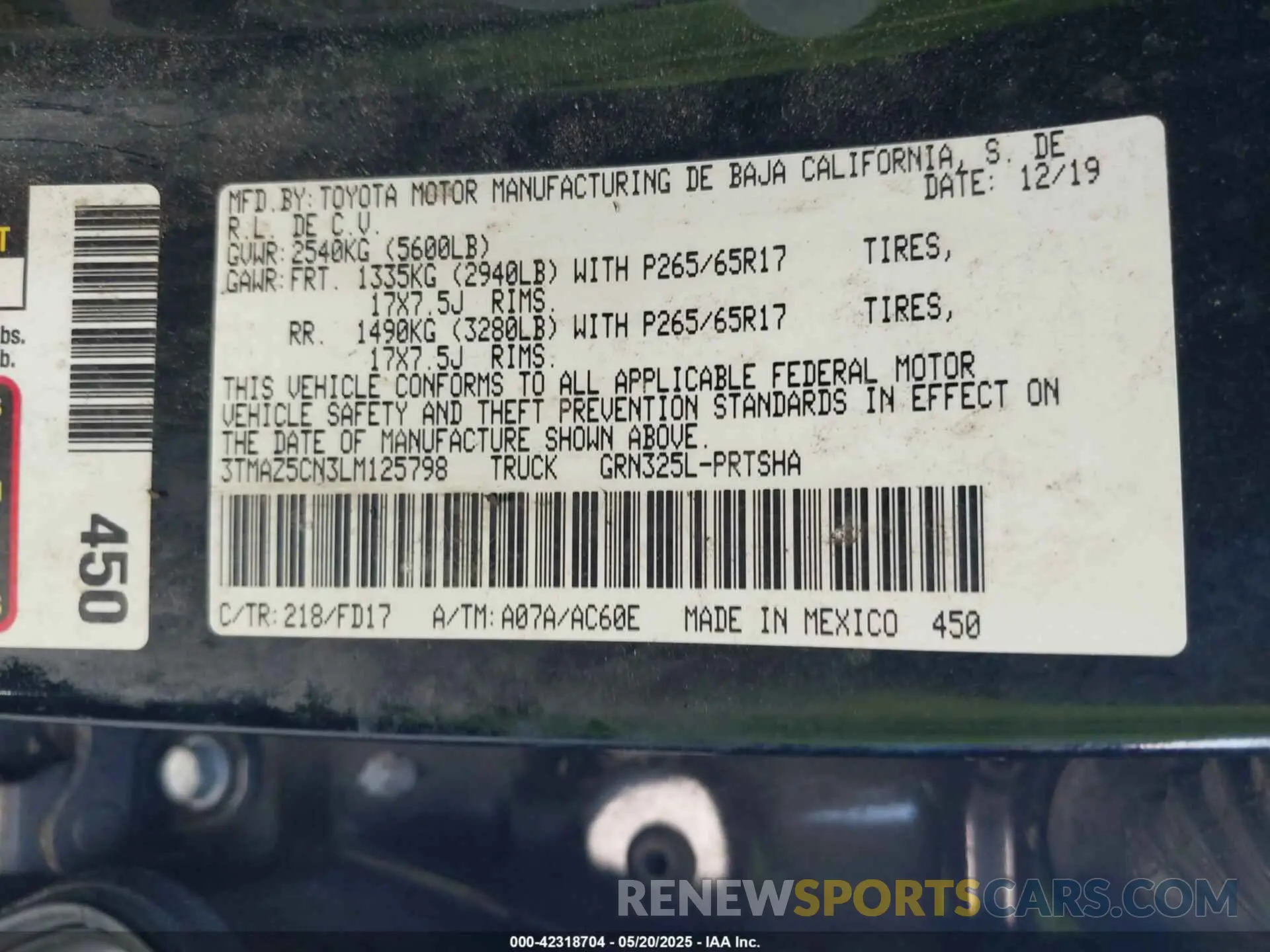 9 Photograph of a damaged car 3TMAZ5CN3LM125798 TOYOTA TACOMA 2020
