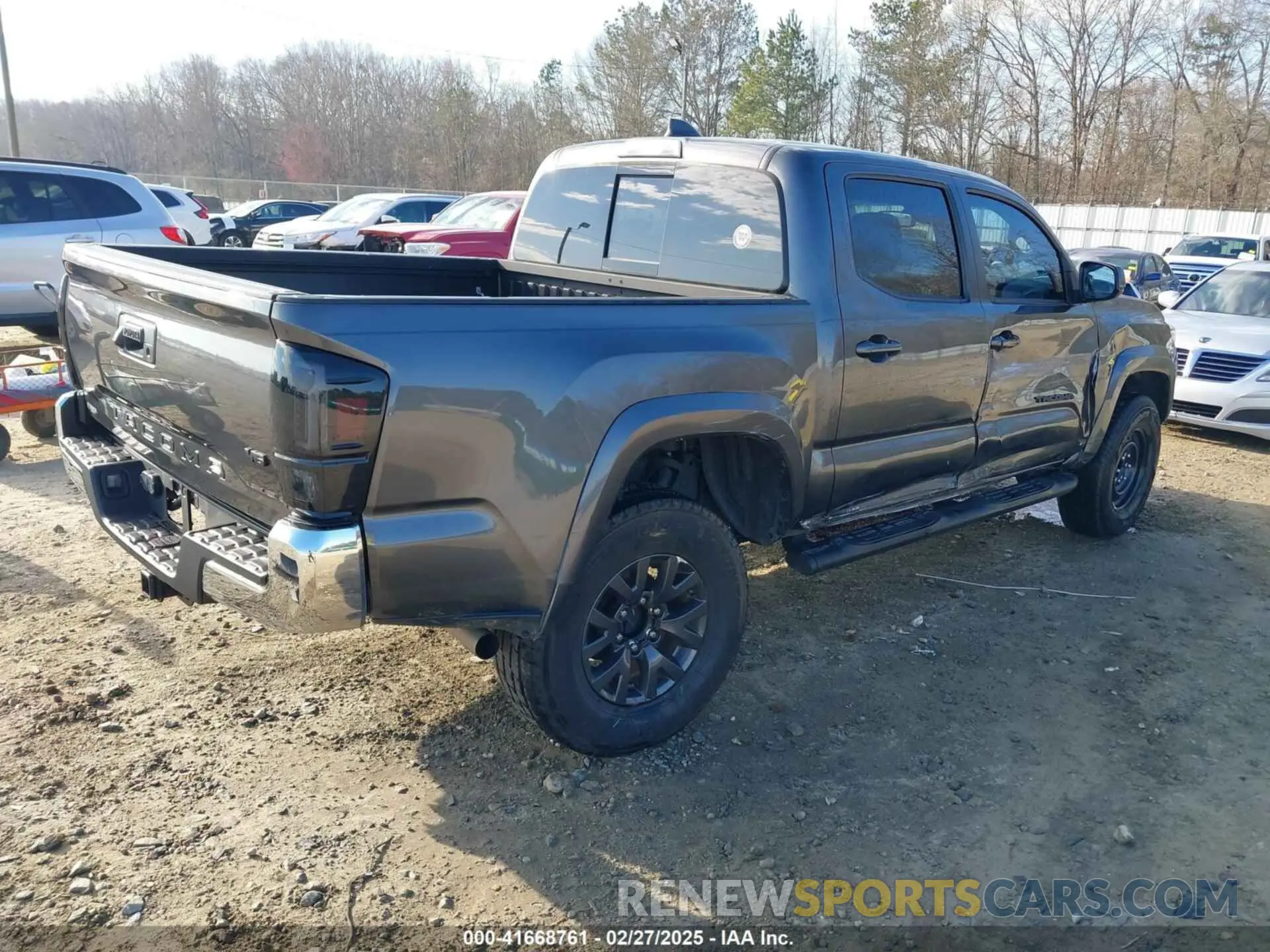 4 Photograph of a damaged car 3TMAZ5CN4LM127849 TOYOTA TACOMA 2020