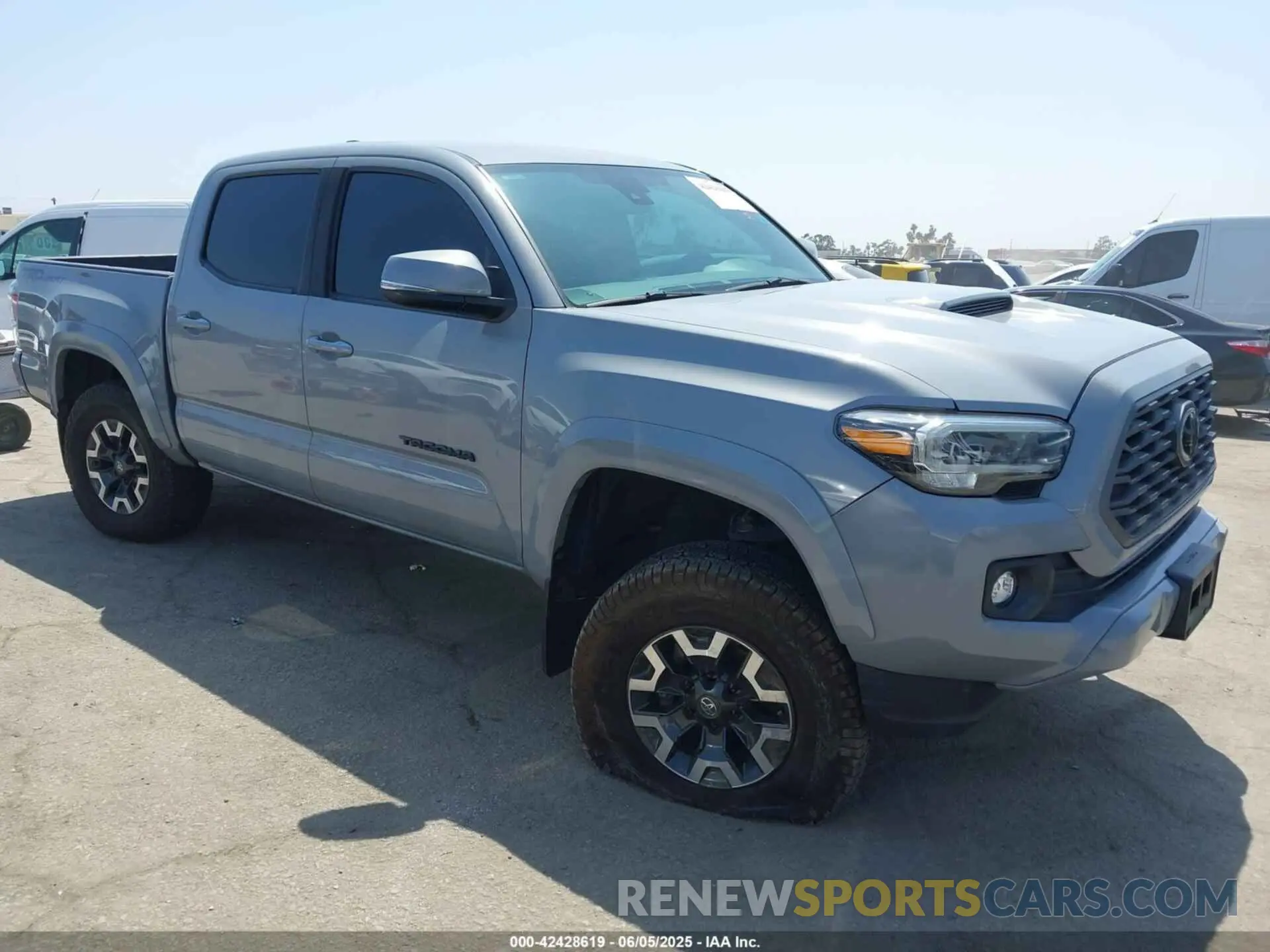 1 Photograph of a damaged car 3TMAZ5CN4LM139449 TOYOTA TACOMA 2020