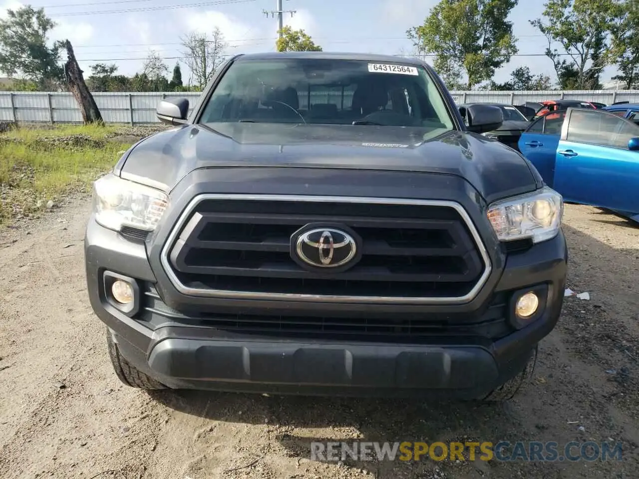5 Photograph of a damaged car 3TMAZ5CN5LM116259 TOYOTA TACOMA 2020