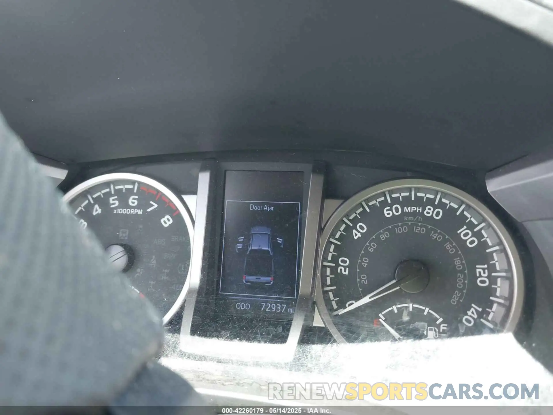 7 Photograph of a damaged car 3TMAZ5CN5LM118447 TOYOTA TACOMA 2020