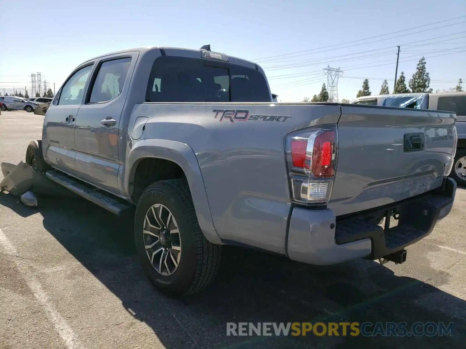 3 Photograph of a damaged car 3TMAZ5CN5LM118660 TOYOTA TACOMA 2020